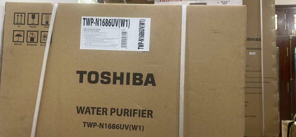 Máy lọc nước RO Toshiba TWP-N1686UV(W1)