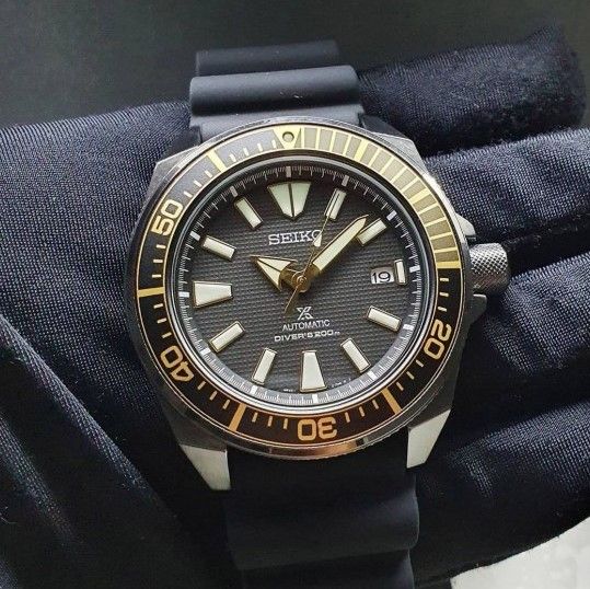 Top 63+ imagen seiko samurai black and gold