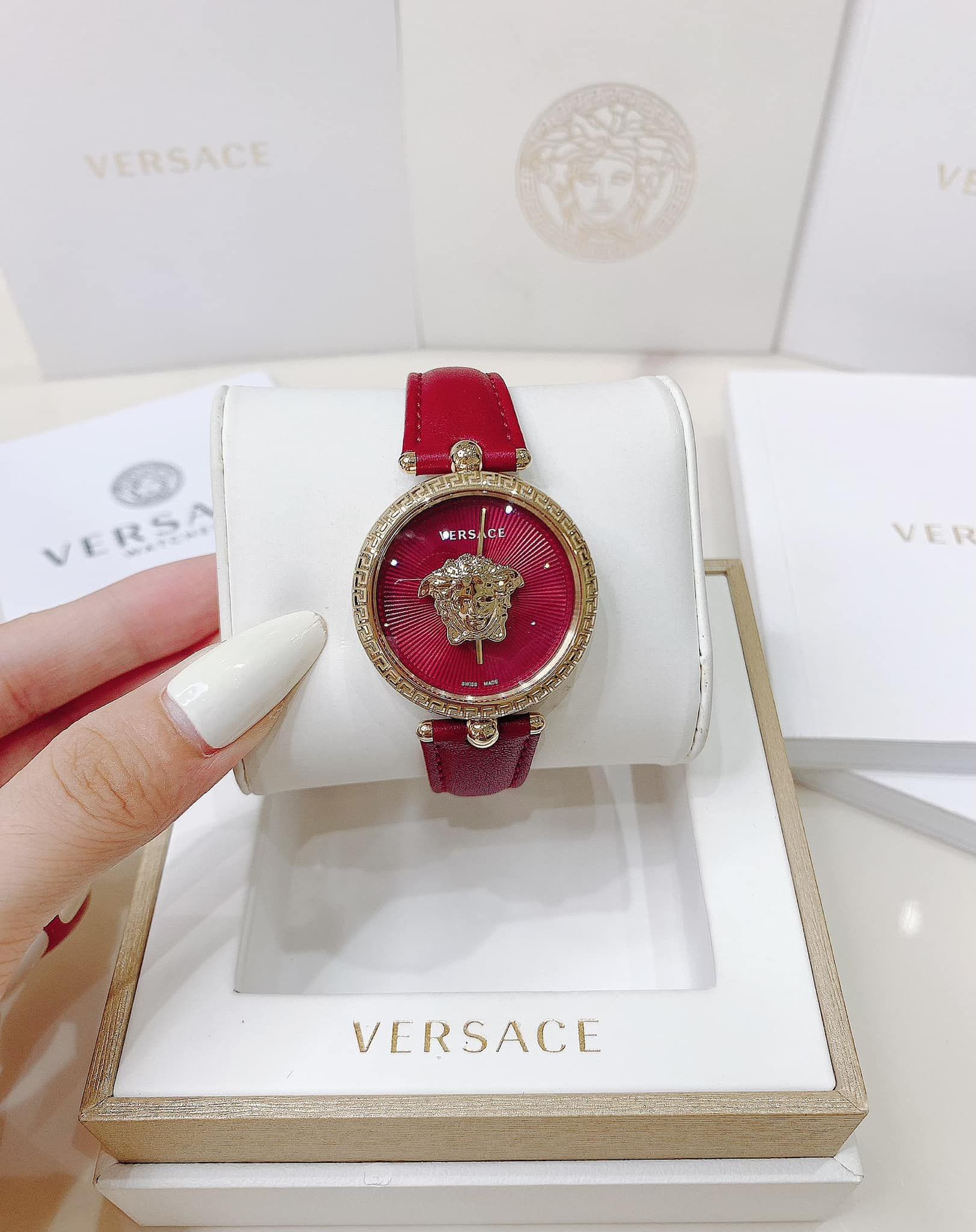 Versace Palazzo Empire Red Dial Red Leather VECQ00418 34mm