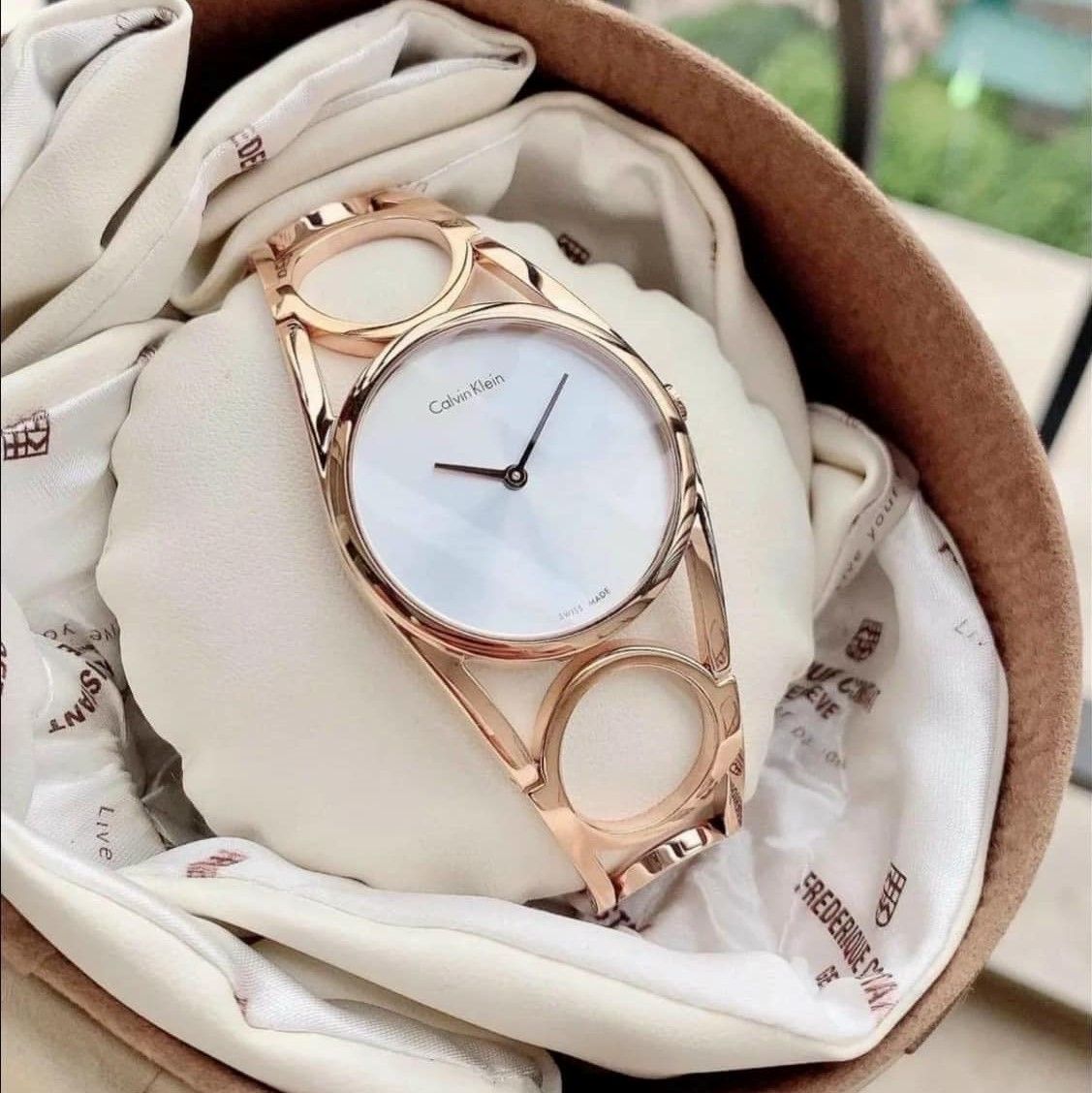 Calvin Klein CK Round K5U2M646 ng H N PhongWatch