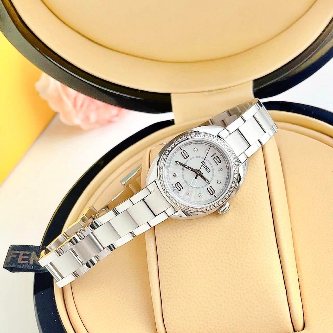 Fendi Momento Diamond Mother Of Pearl Dial Silver Tone