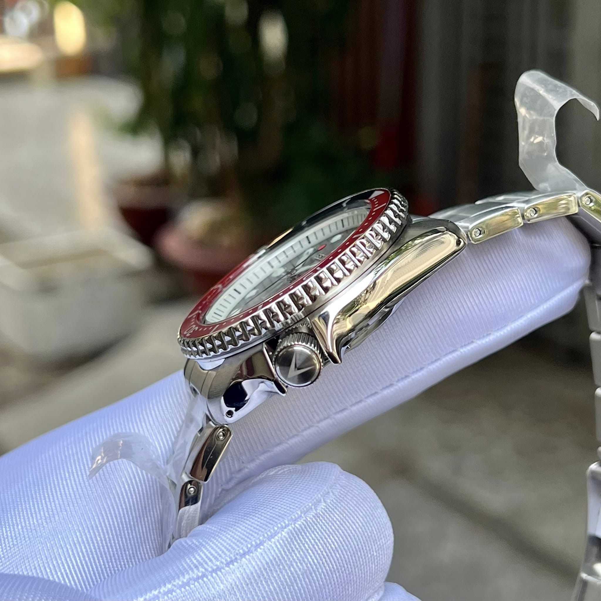 SEIKO 5 Sports VISSEL KOBE ヴィッセル神戸モデル 海外で限定的に展開