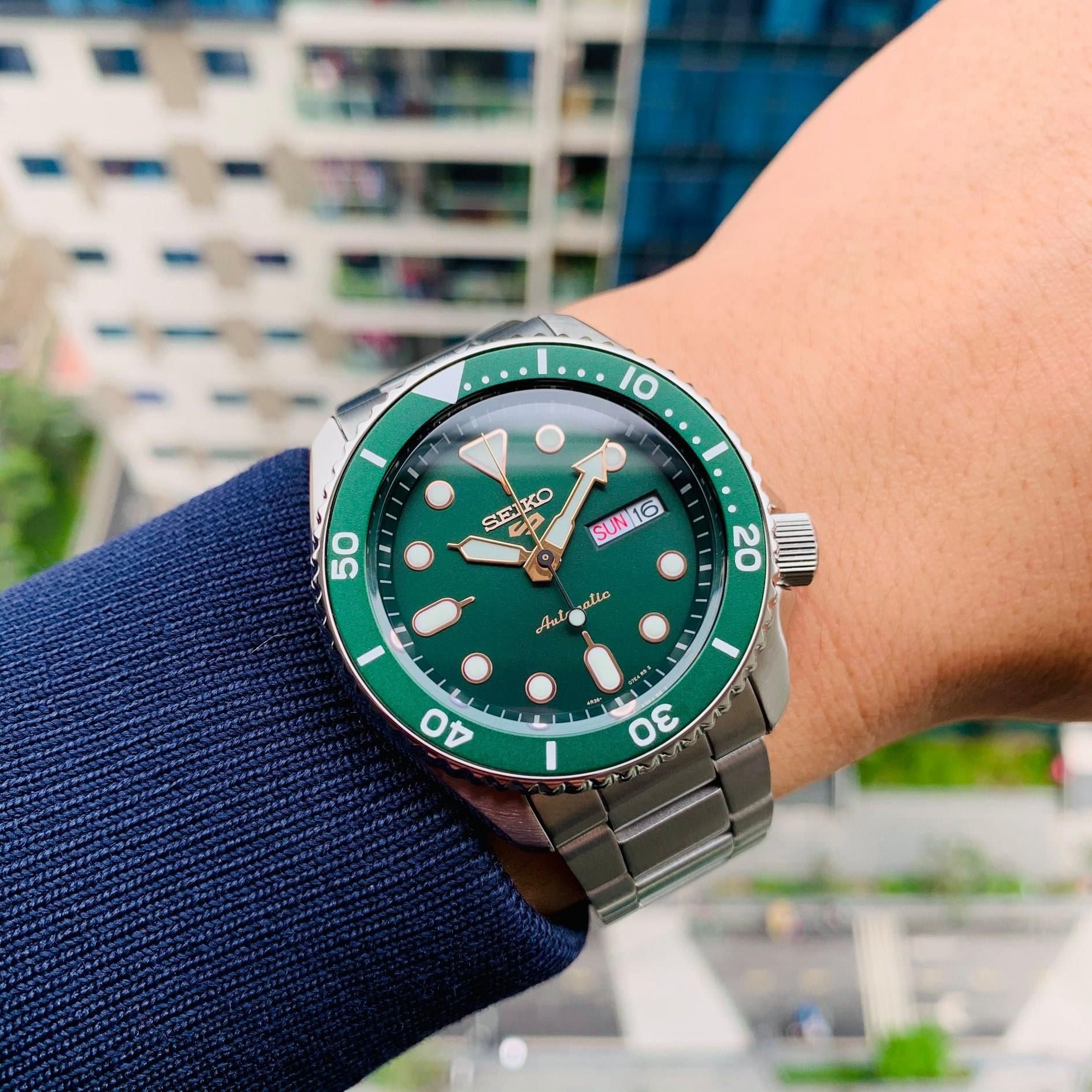 Круглый корпус часов. Seiko srpd63k1. Seiko 5 Sports SRPD. Seiko 5 Sport Green. Seiko (Сейко) 5 Sports.