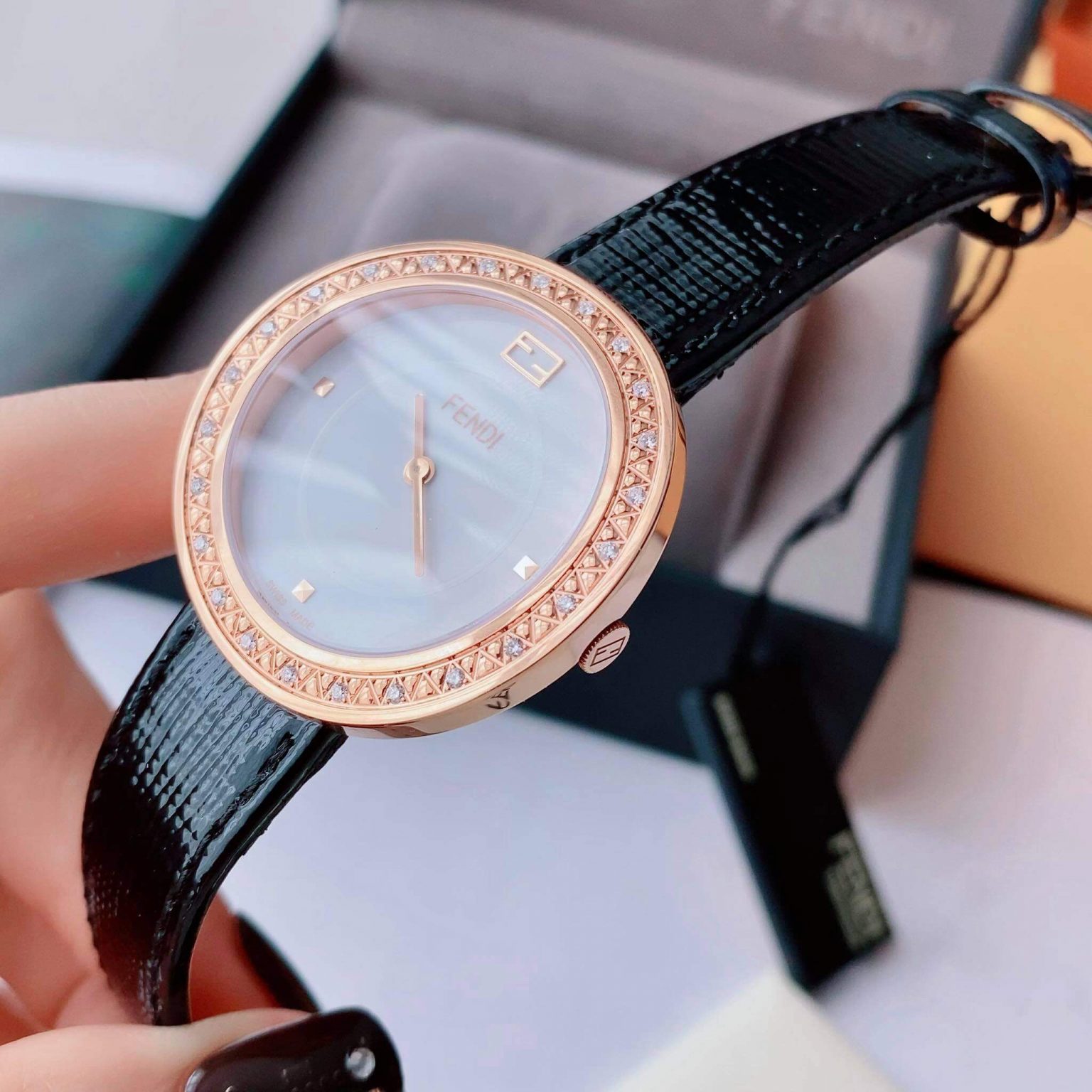 Fendi watches shop 2018
