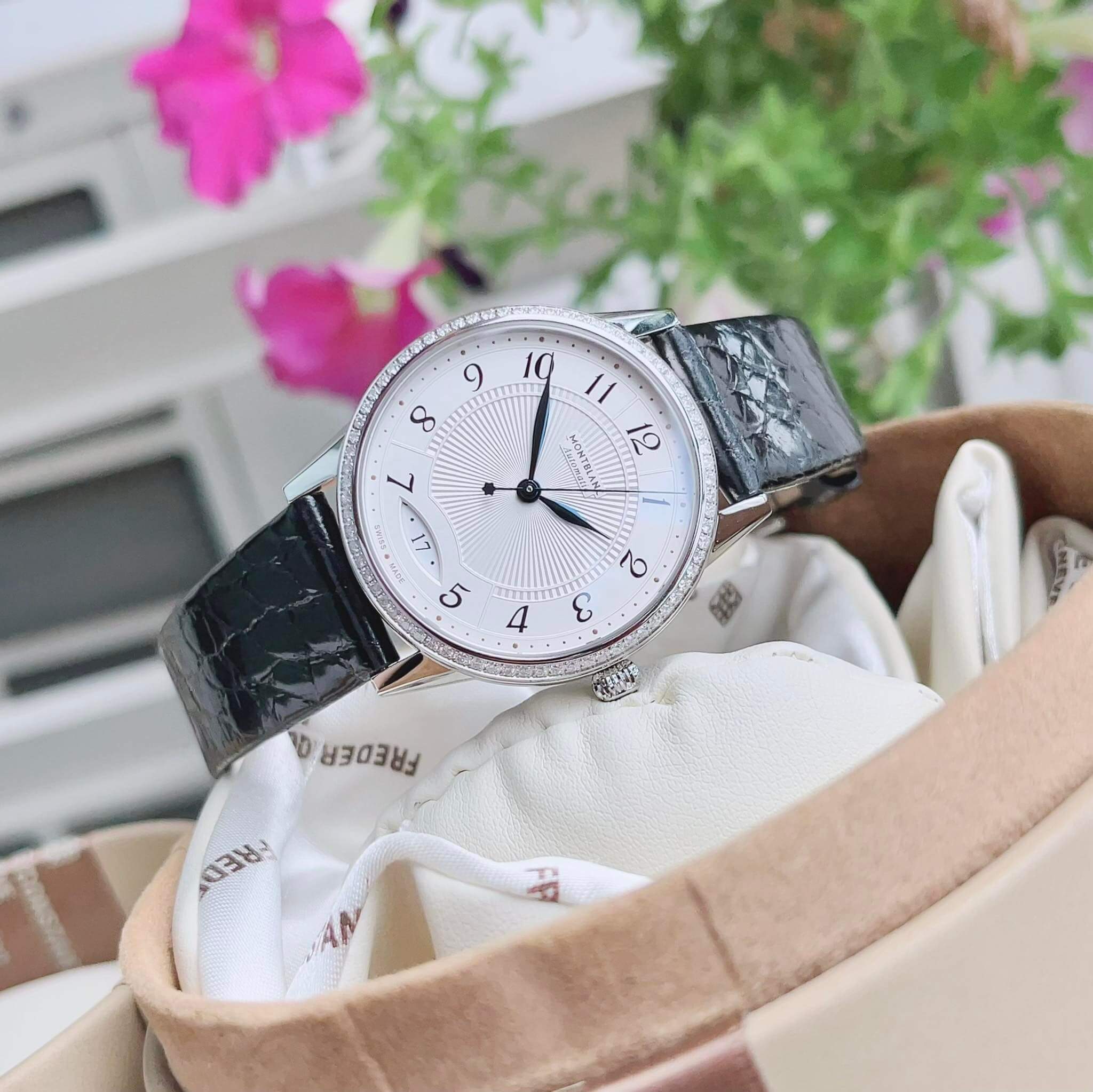 Montblanc Bohème 114734 Date Automatic - Đồng Hồ Nữ