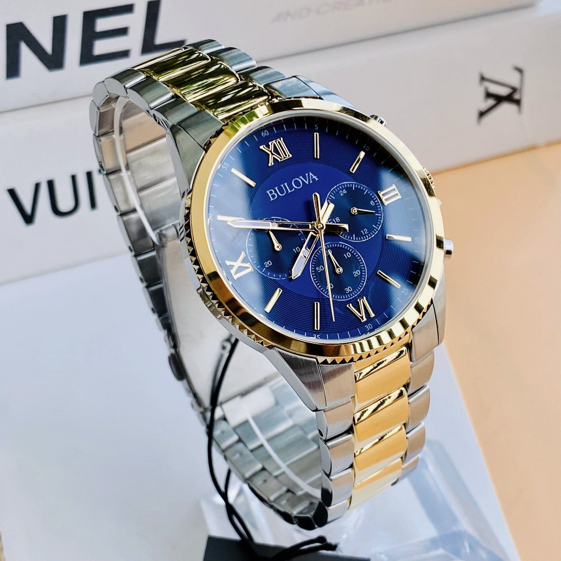 Bulova Quartz 98A220 ng H Nam Ch nh H ng Gi T t PhongWatch