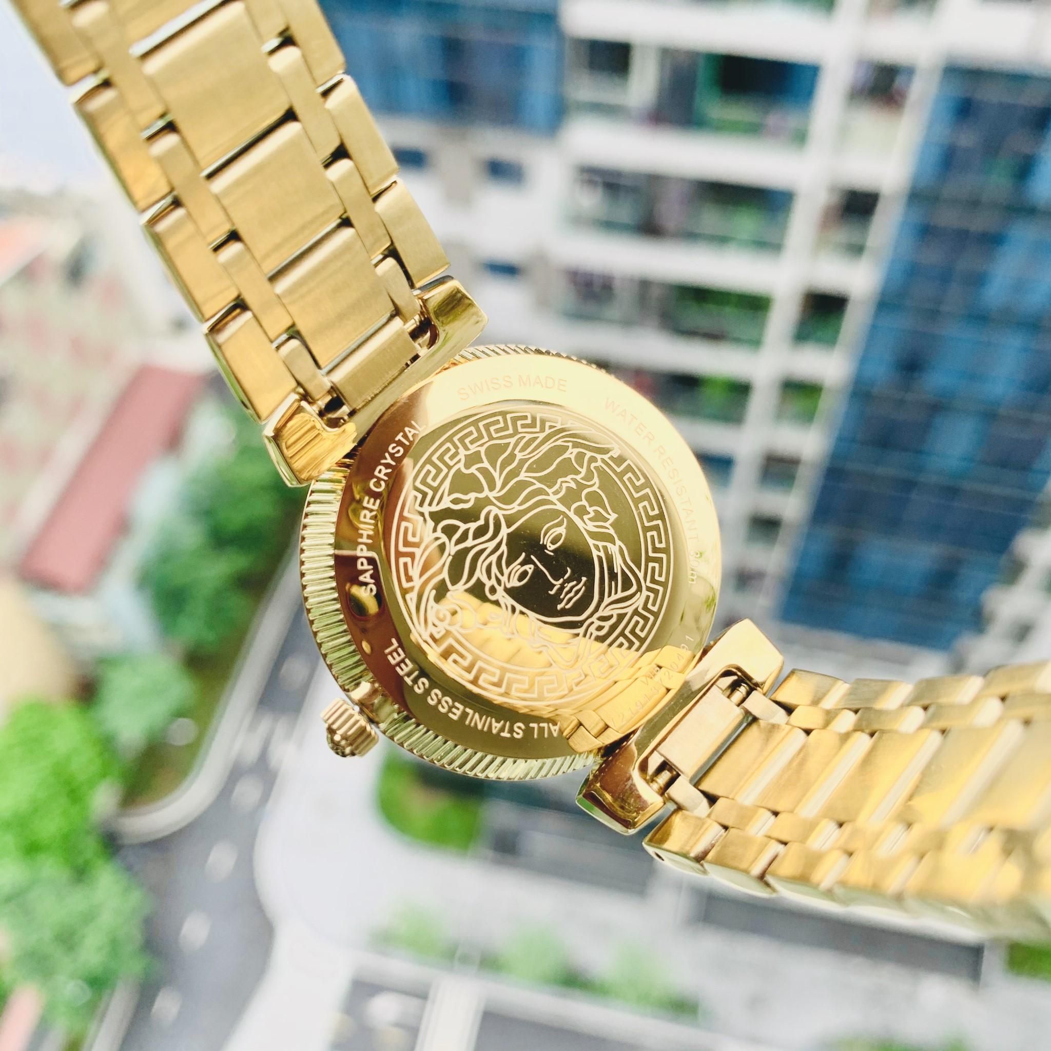 Versace Daphnis Quartz Mother Of Pearl Dial V16070017 35mm Đồng Hồ Nữ