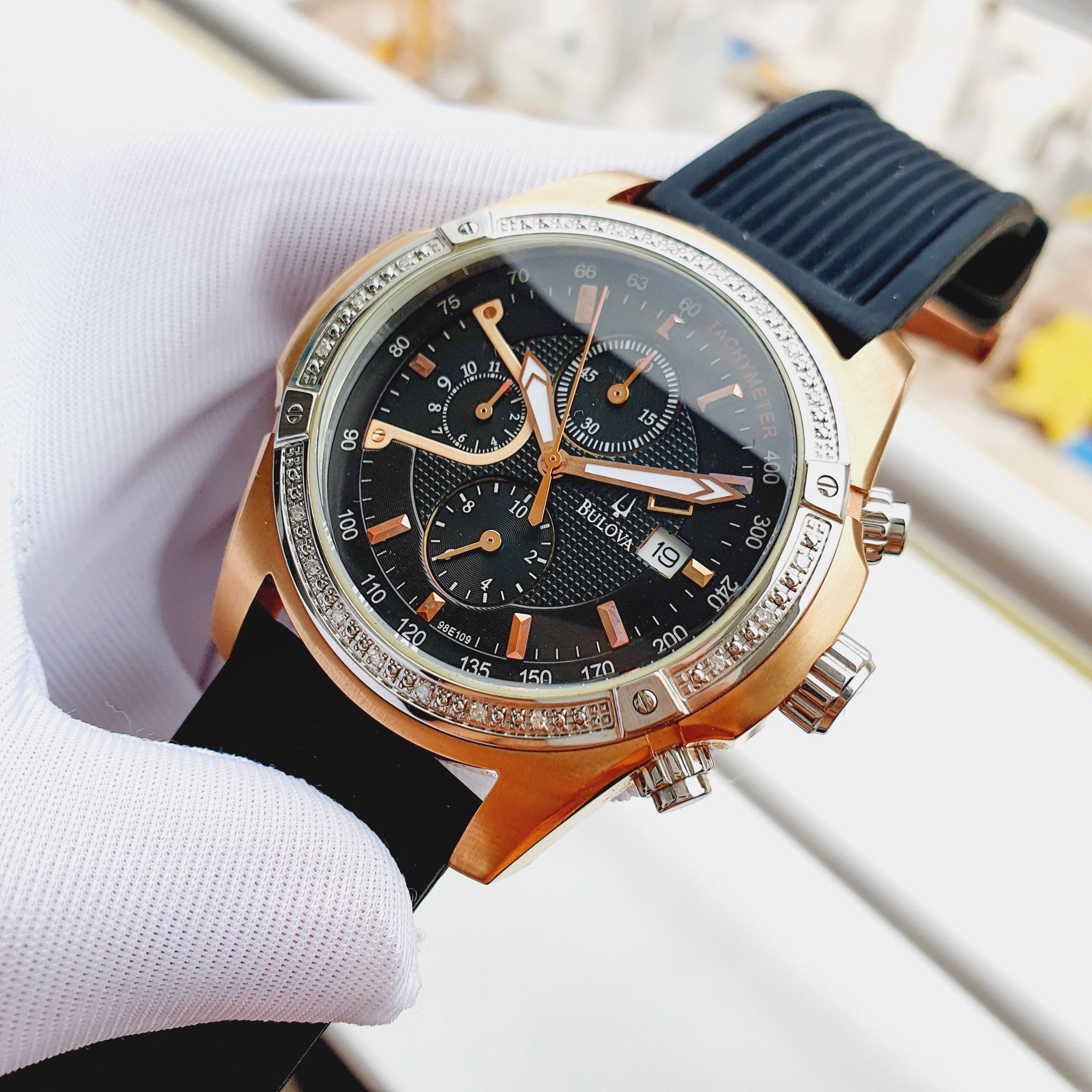 Bulova Casual Diamonds 98E109 Chronograph PhongWatch