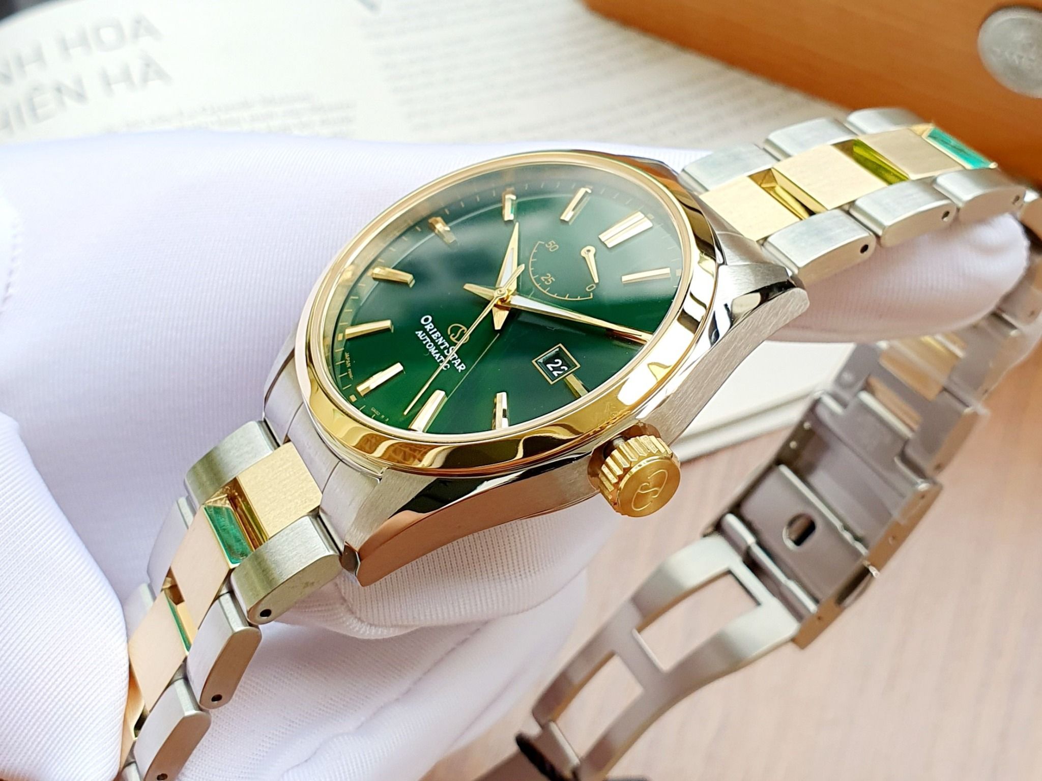Orient Star Orologio Meccanico Con Data Contemporanea (38,5 Mm) Quadrante Blu RE-AU0005L00B - First Class Watches™ A