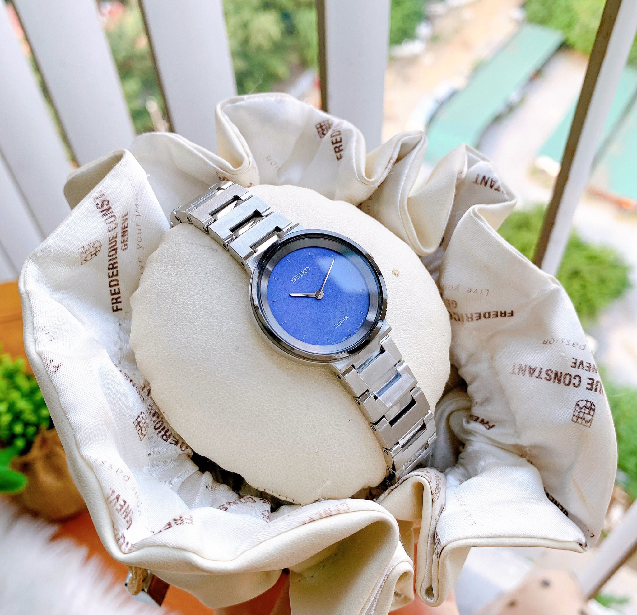Seiko Solar SUP385 ng H N Ch nh H ng Gi T t PhongWatch