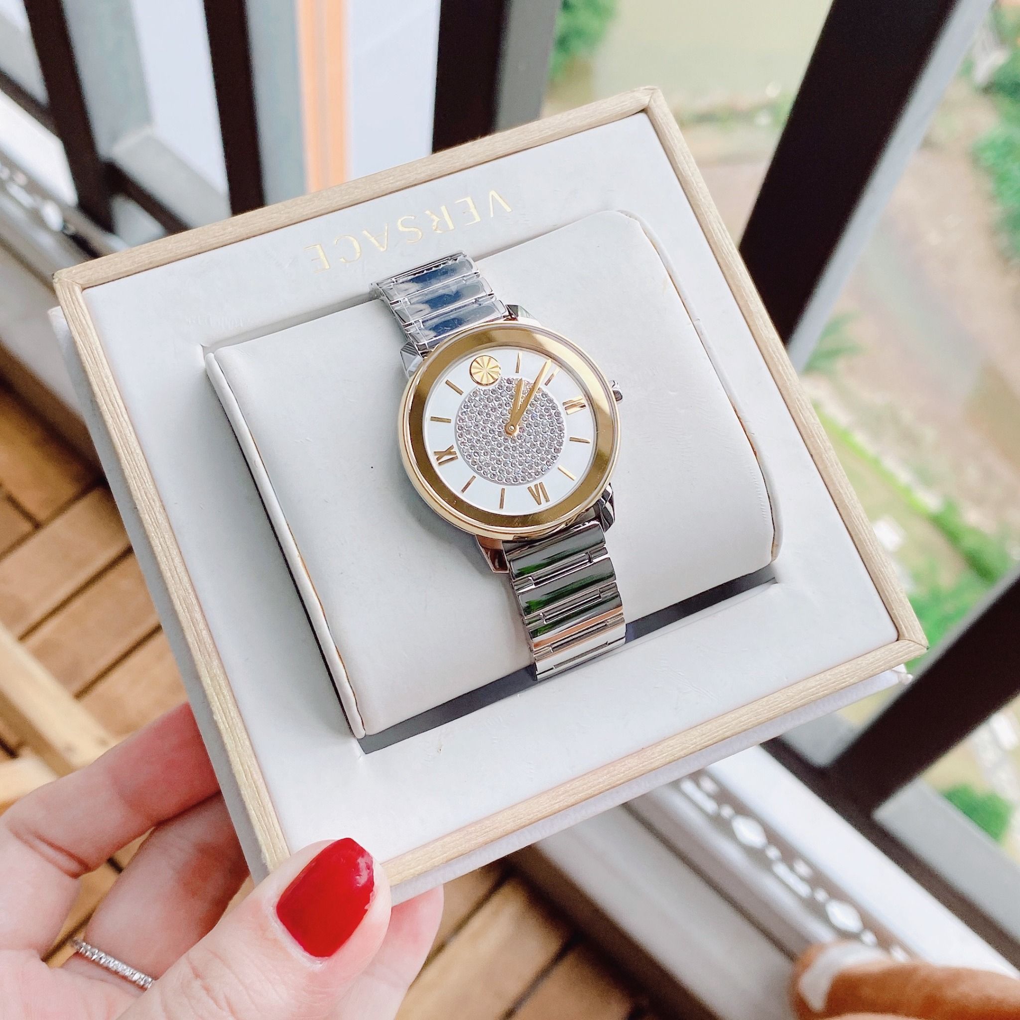 Movado bold luxe watch online
