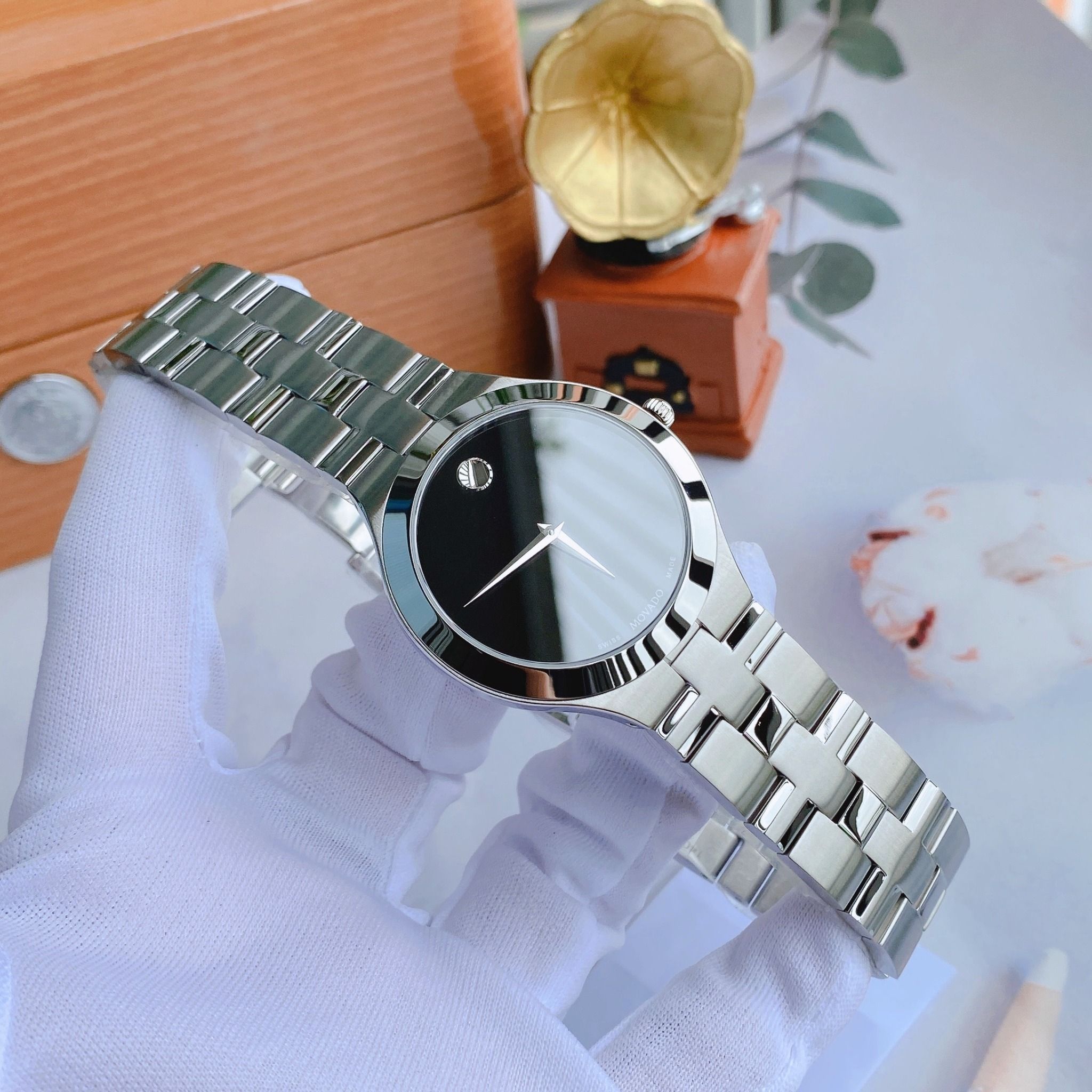 Movado Juro 0607442 ( NAM ) – PhongWatch