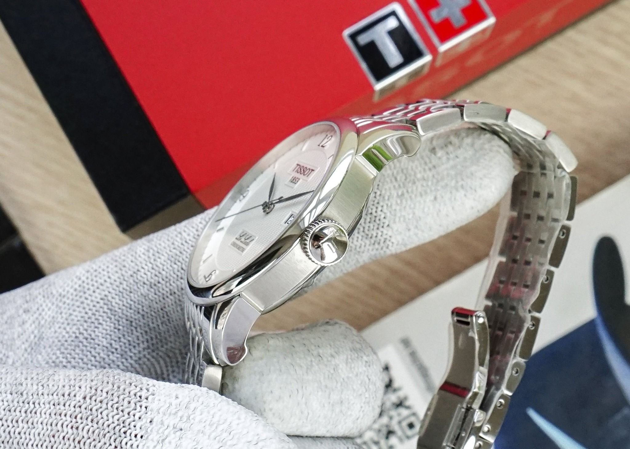 Tissot Le Locle Chronometer T006.408.11.037.00 T0064081103700 PhongWatch