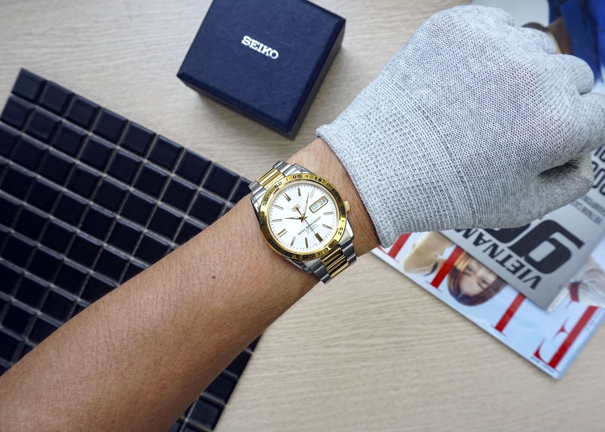 Seiko 5 SNKE04K1 ng H Nam Chinh Hang Gia T t PhongWatch