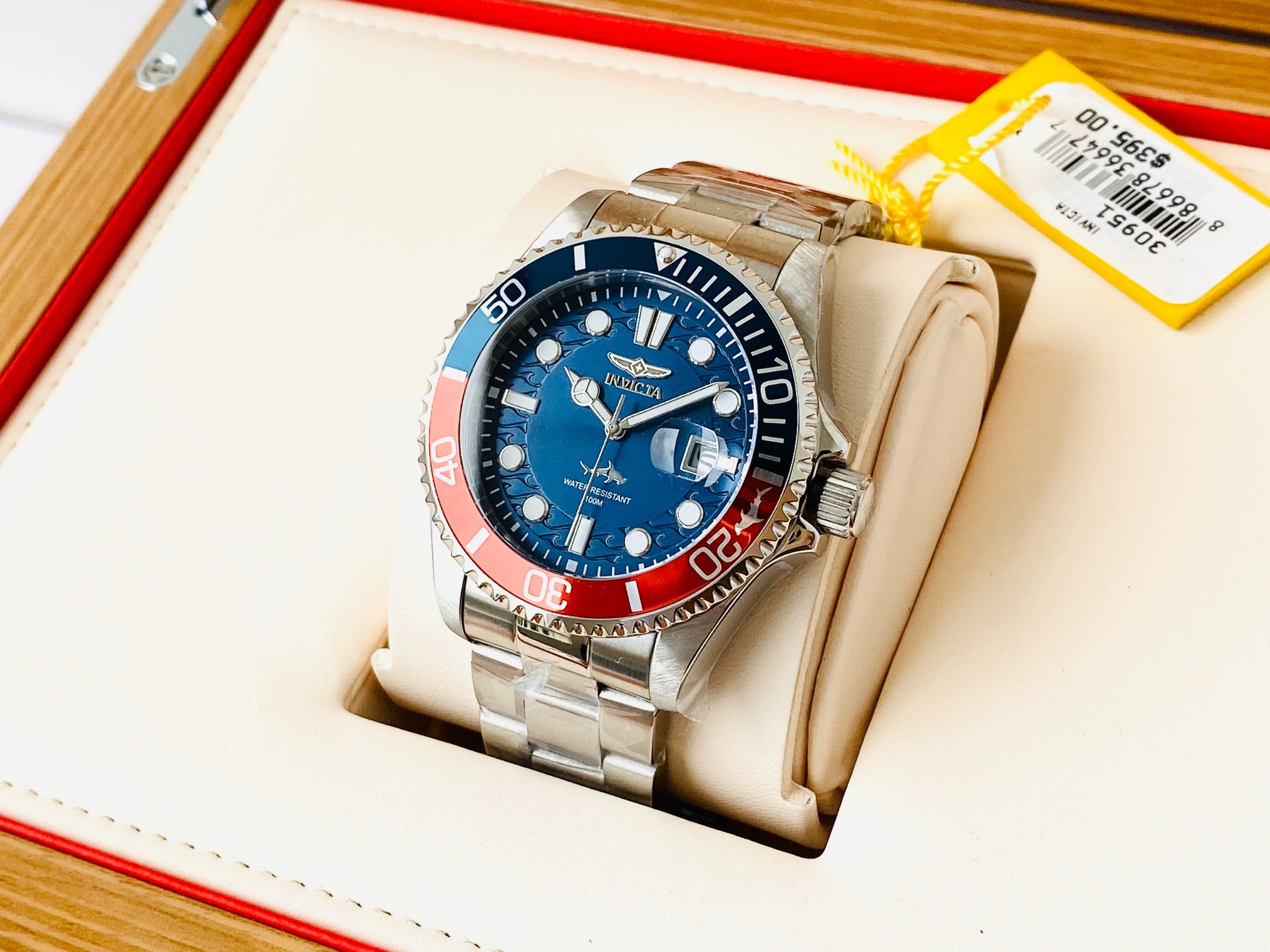 Invicta Pro Diver Quartz Black Dial Pepsi Bezel 30951 ng H