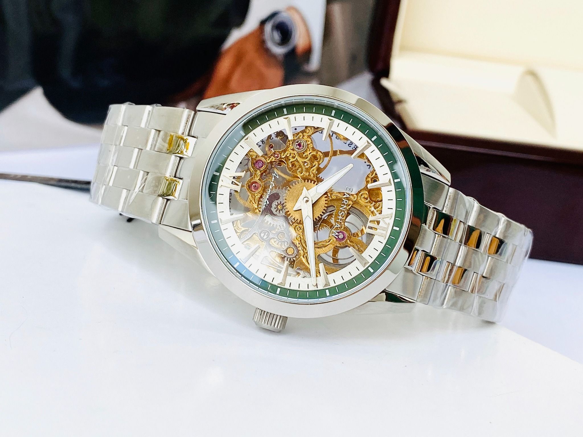 thomas-earnshaw-es-8249-33-mackenzie-ng-h-nam-phongwatch