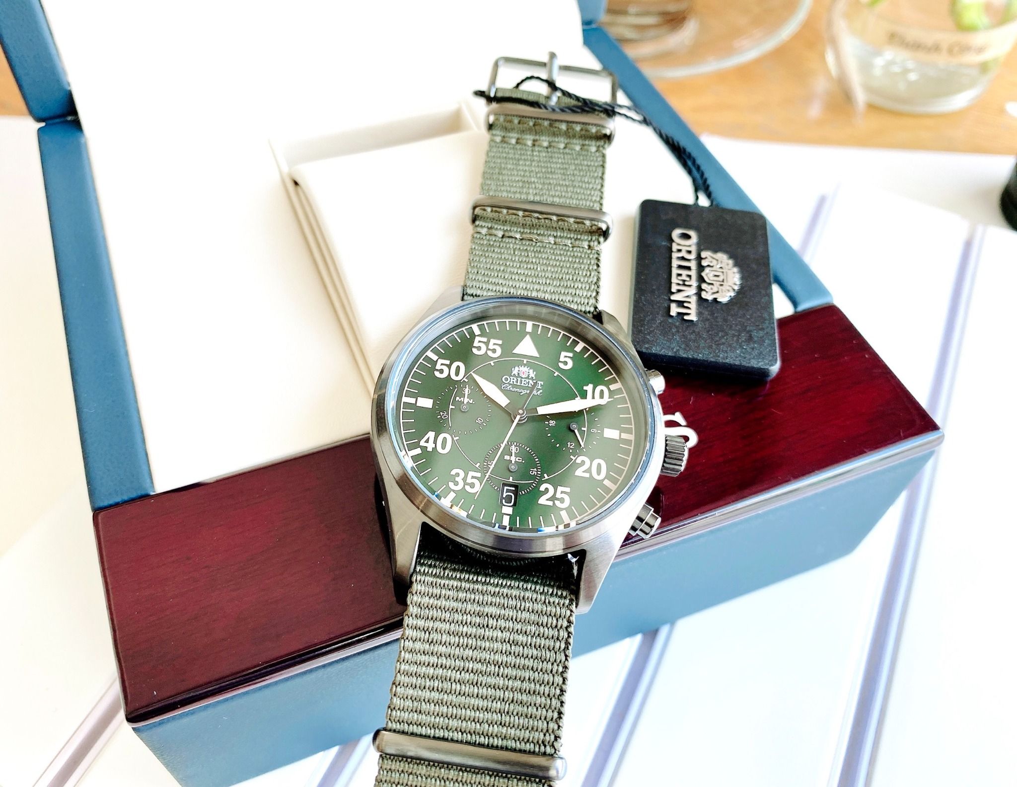 Orient Quartz Sports Watch Chronograph, Nylon Strap RA-KV0501E10B - Đồ –  PhongWatch