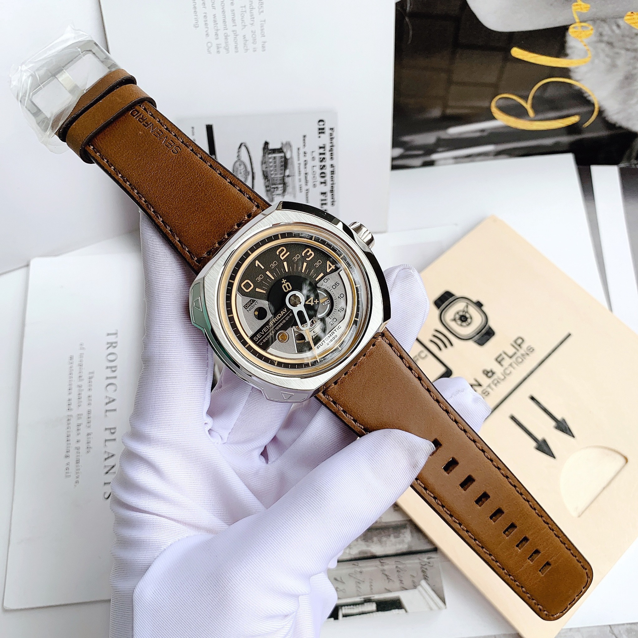 Sevenfriday store sf v2