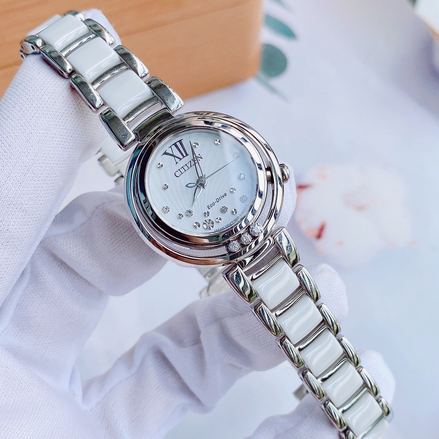 Citizen sunrise eco drive diamond hot sale dial ladies watch em0320 59d