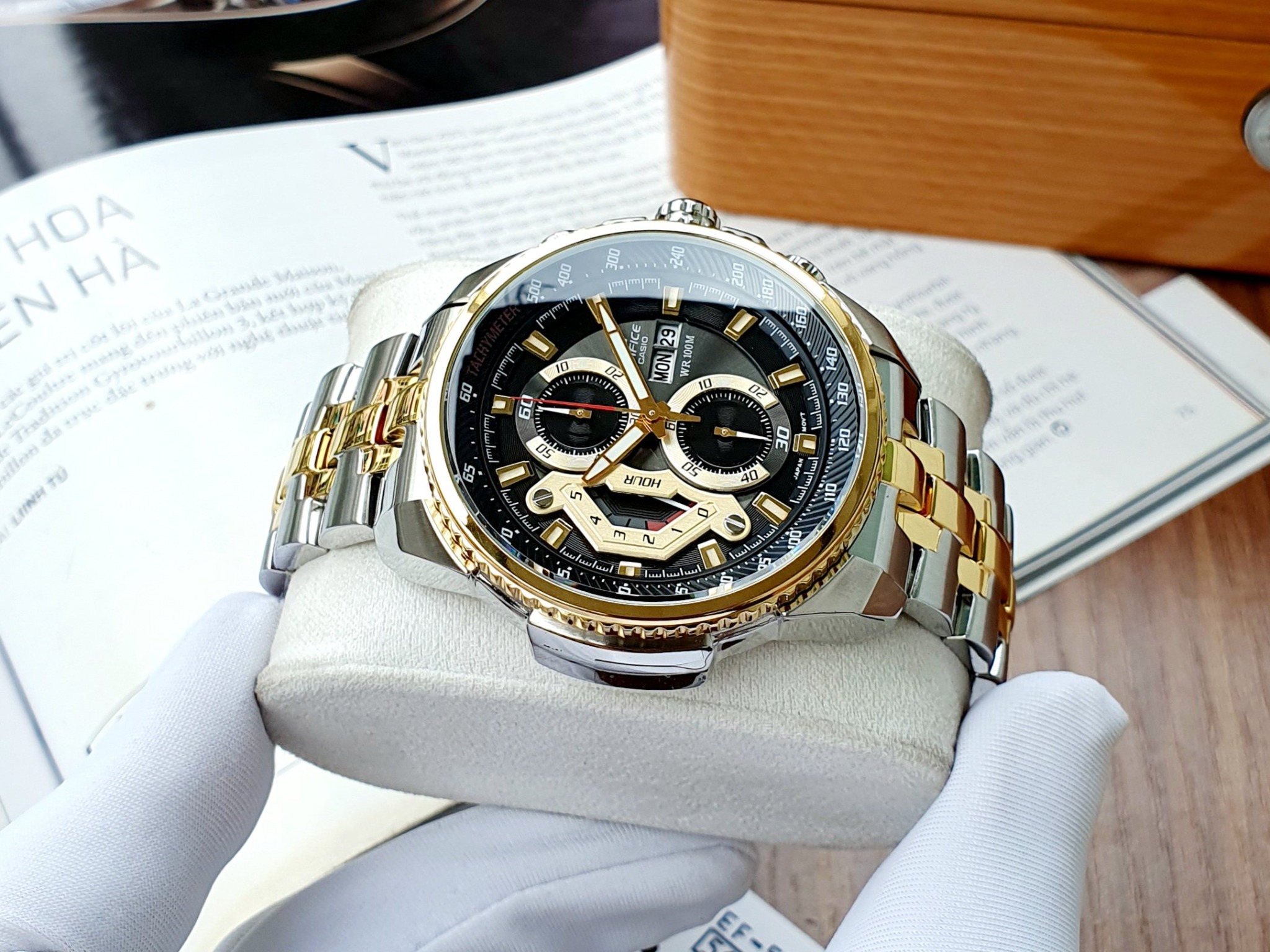 Reloj Casio Edifice EF-558SG-1AVUDF: Elegancia y Precisión - RELOJ EDIFICE CASIO R4