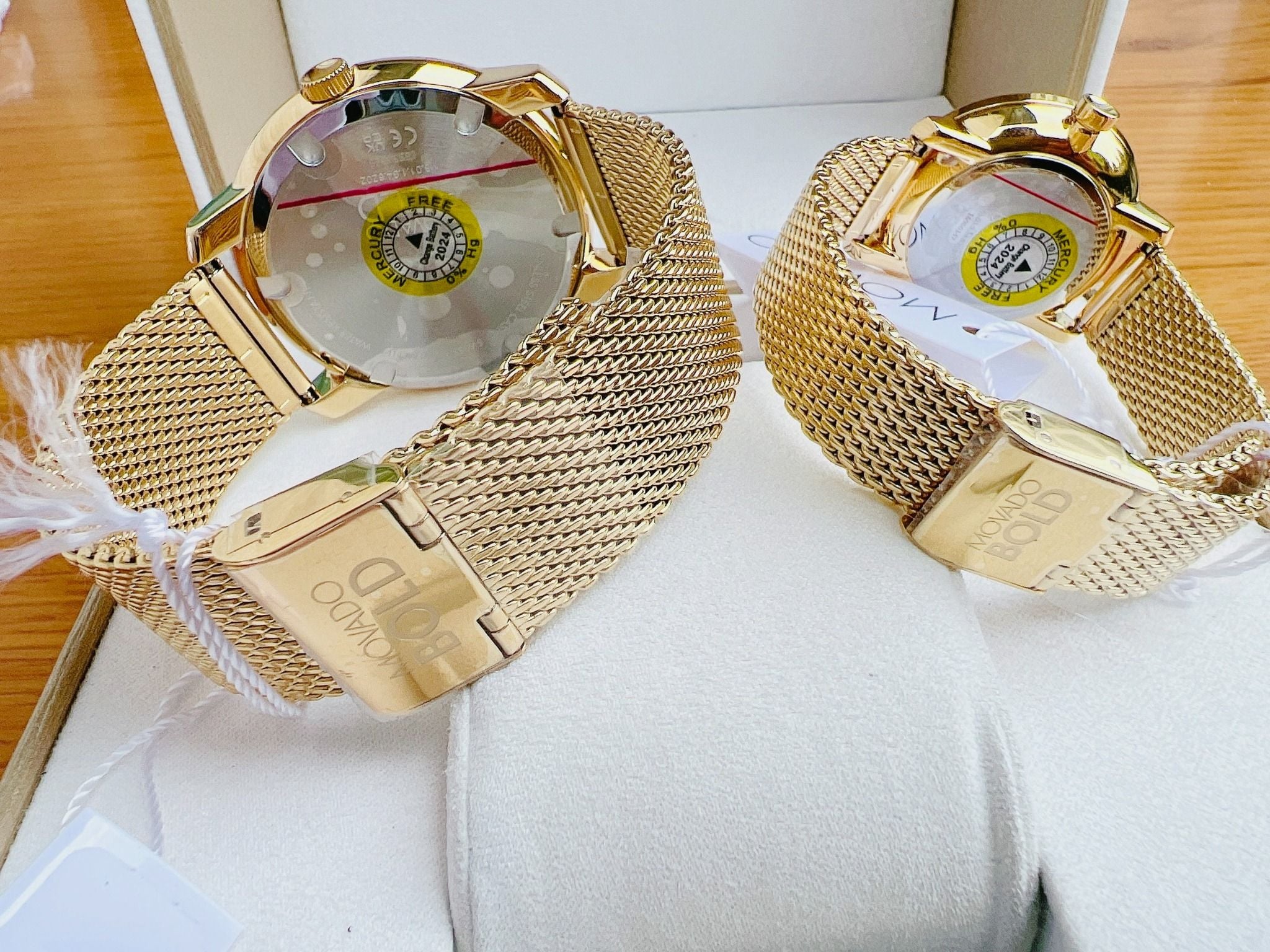 Neu Movado Bold Gelbgoldfarben Mesh Stahlband Herrenuhr 3600373
