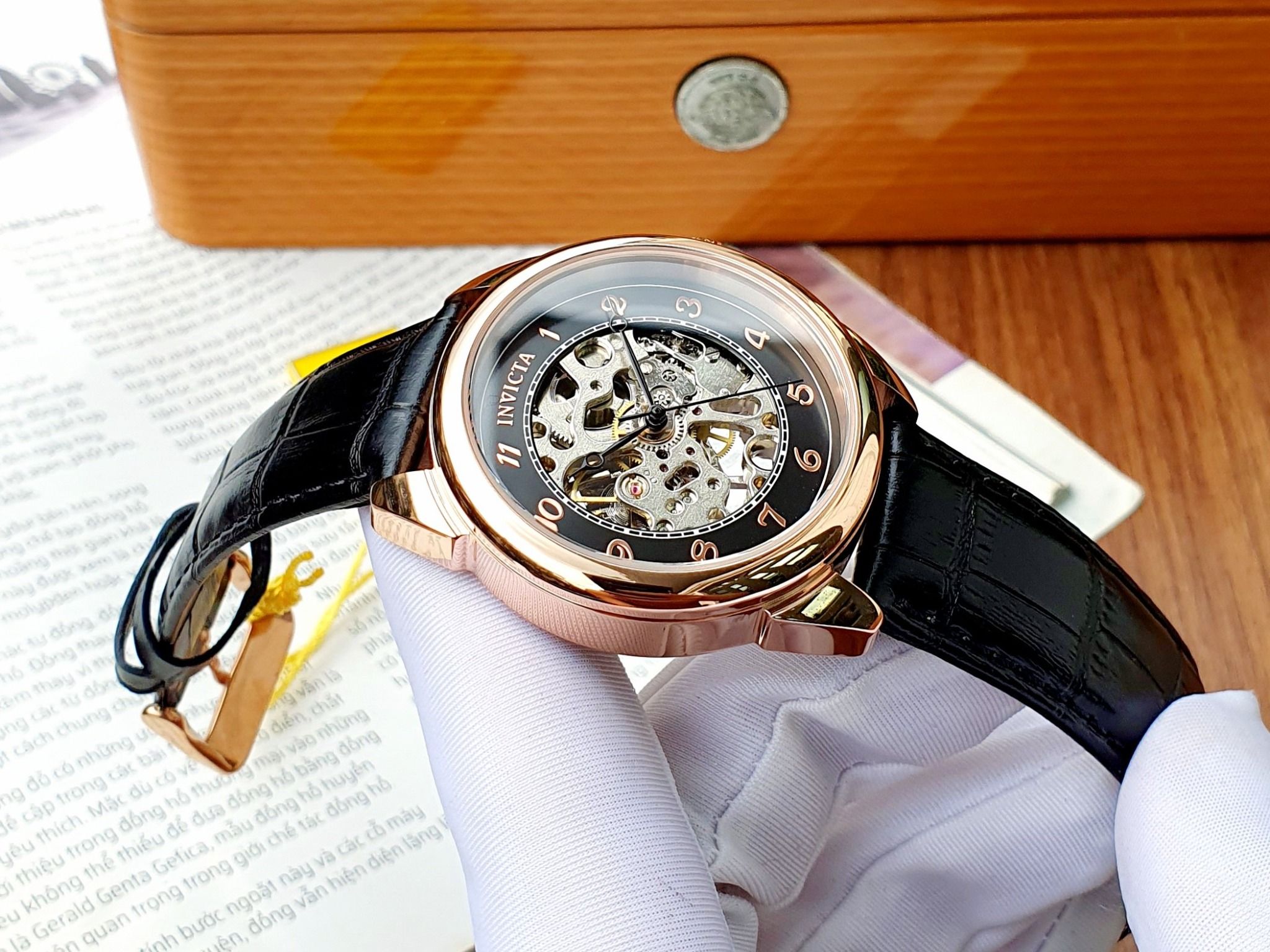 INVICTA 腕時計 手巻き レザーバンド 31309 Specialty