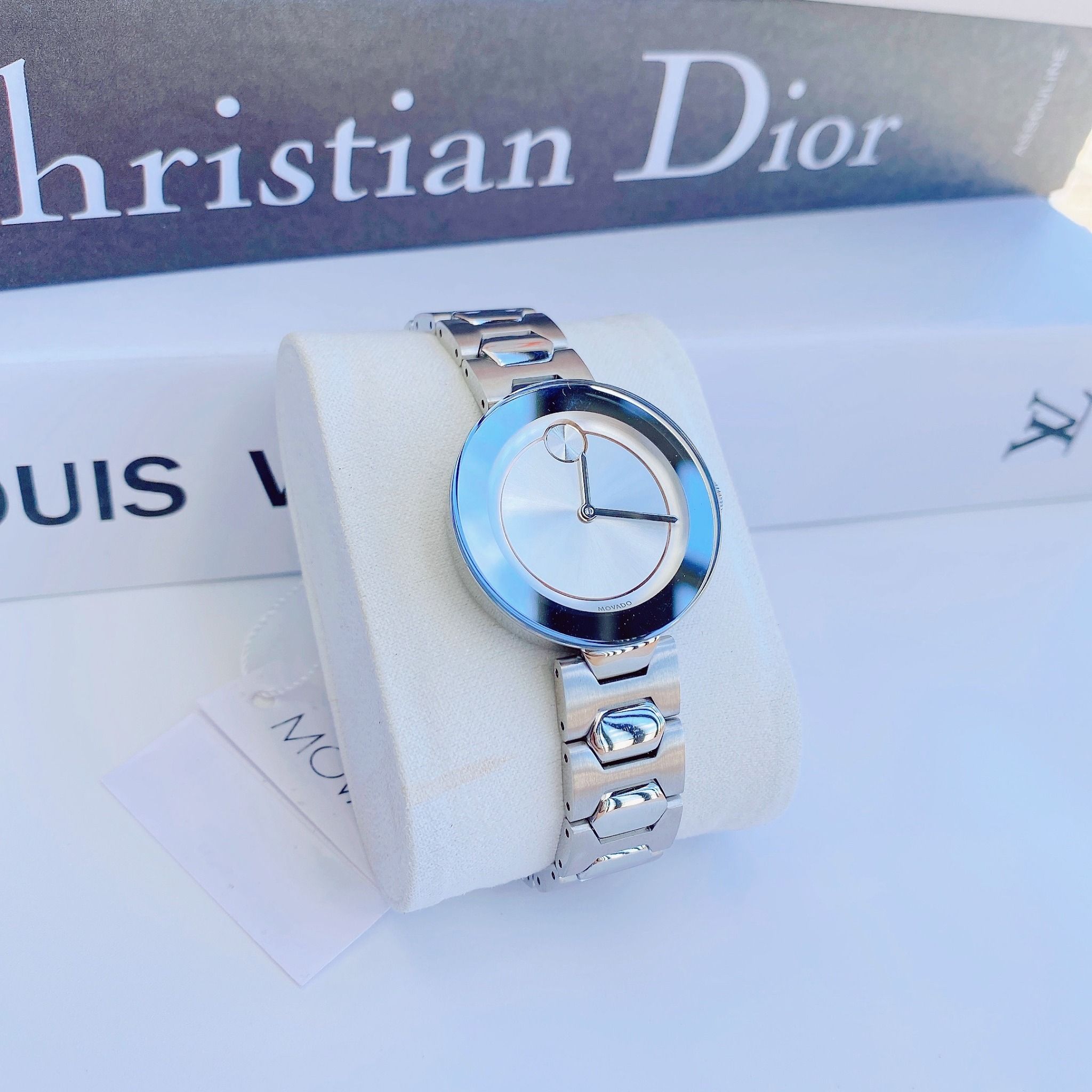 Movado Bold 3600381 ng H N Ch nh H ng Gi T t PhongWatch