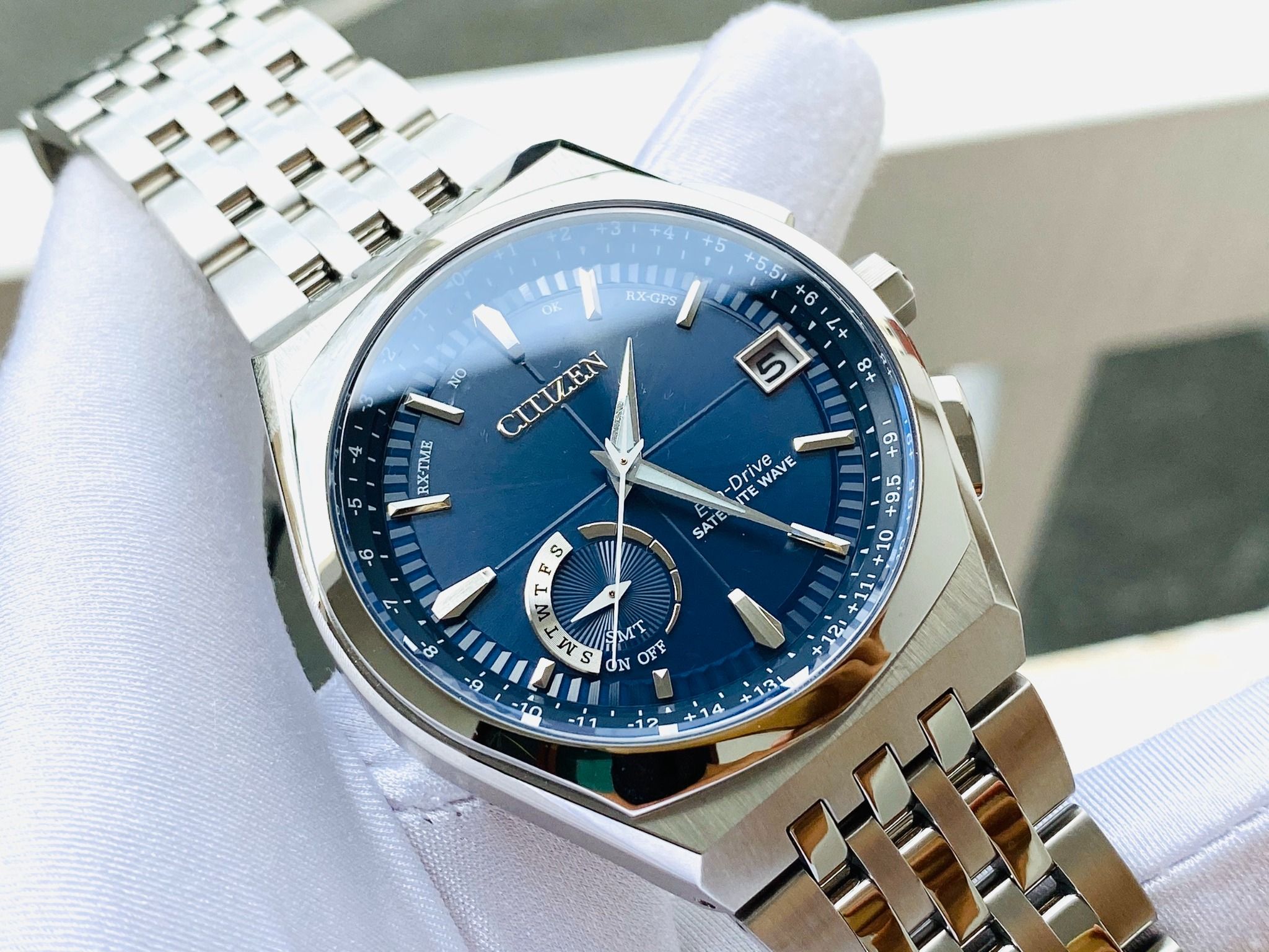 Citizen Eco Drive CC3020 57L Satellite Wave World Time GPS