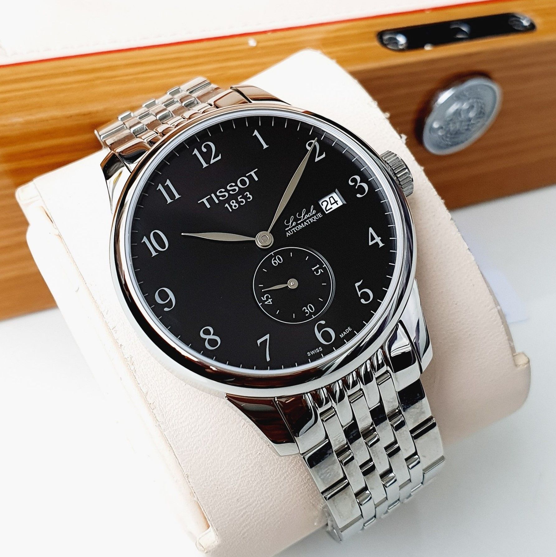 Montre Tissot Le Locle Automatique - Cadran Noir, Petite Seconde, 39mm, Occasion Parfait état
