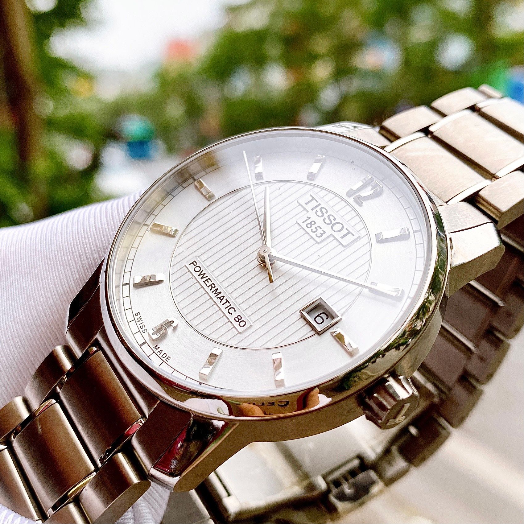 Tissot t0874074403700 top