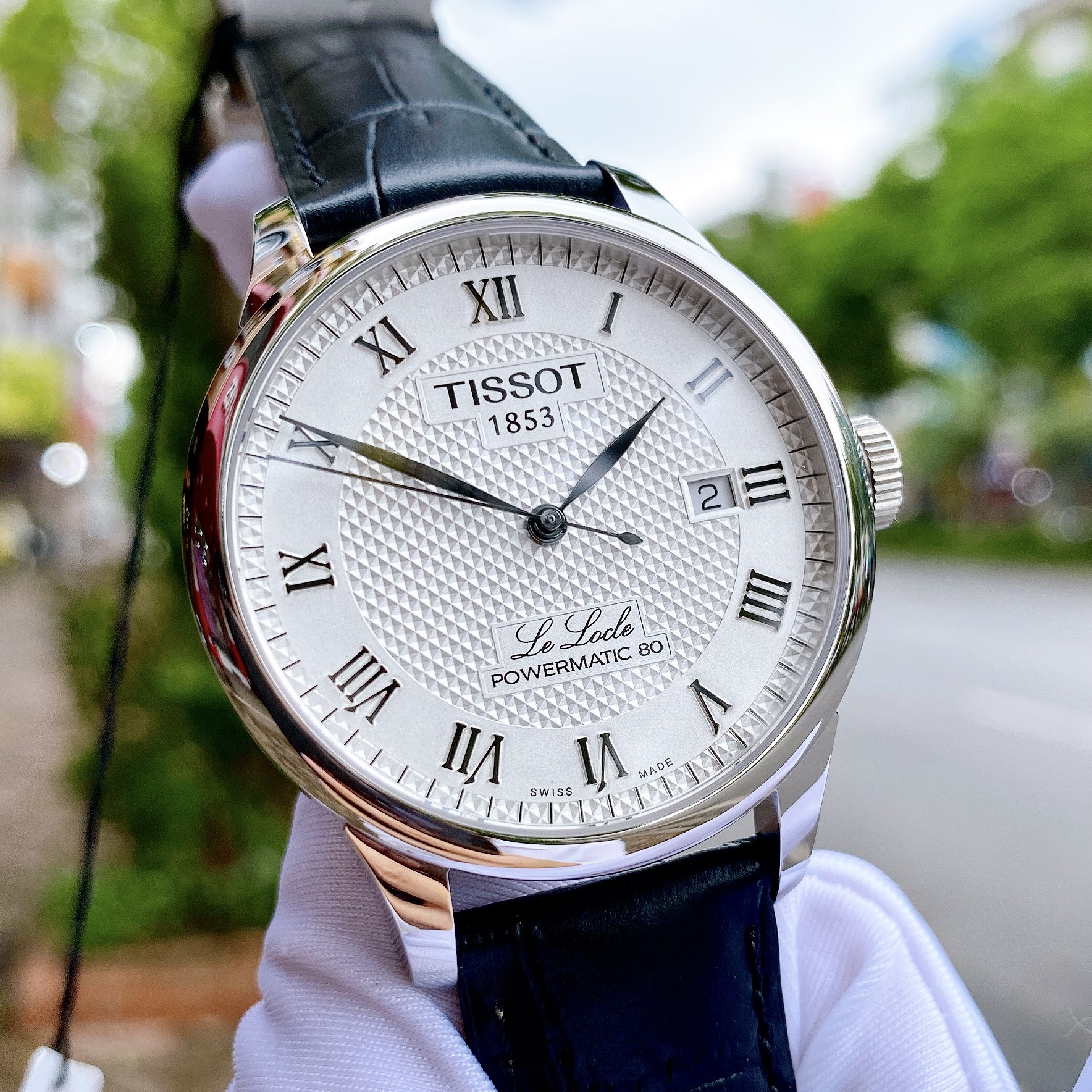 tissot t0064071603300