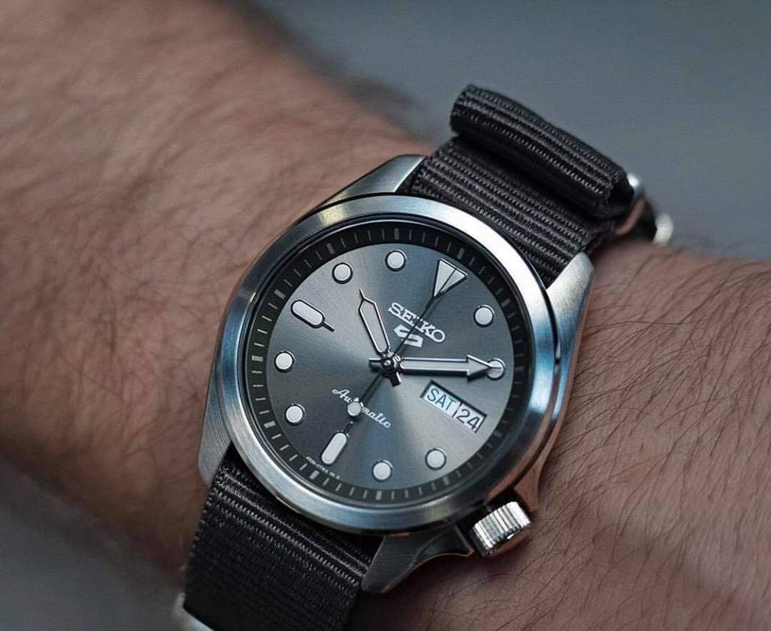 Seiko 5 Sports SRPE61K1 ( SRPE61 )- Đồng Hồ Nam - Chính Hãng Giá