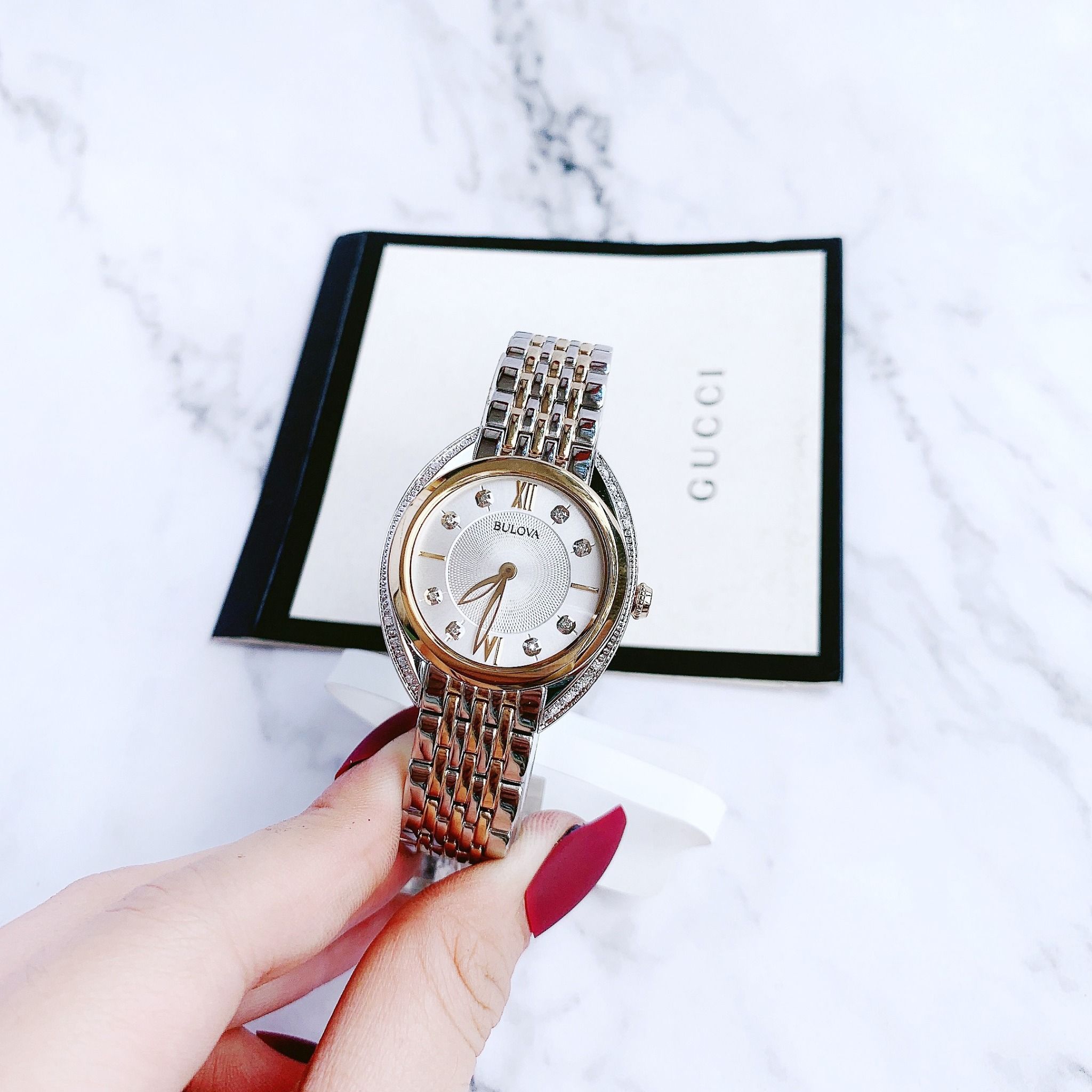 Bulova Quartz 98R229 Curv Diamond 30mm ng H N PhongWatch