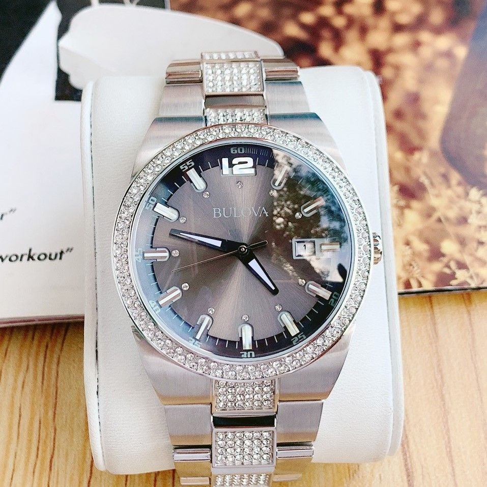 Bulova 96b221 store