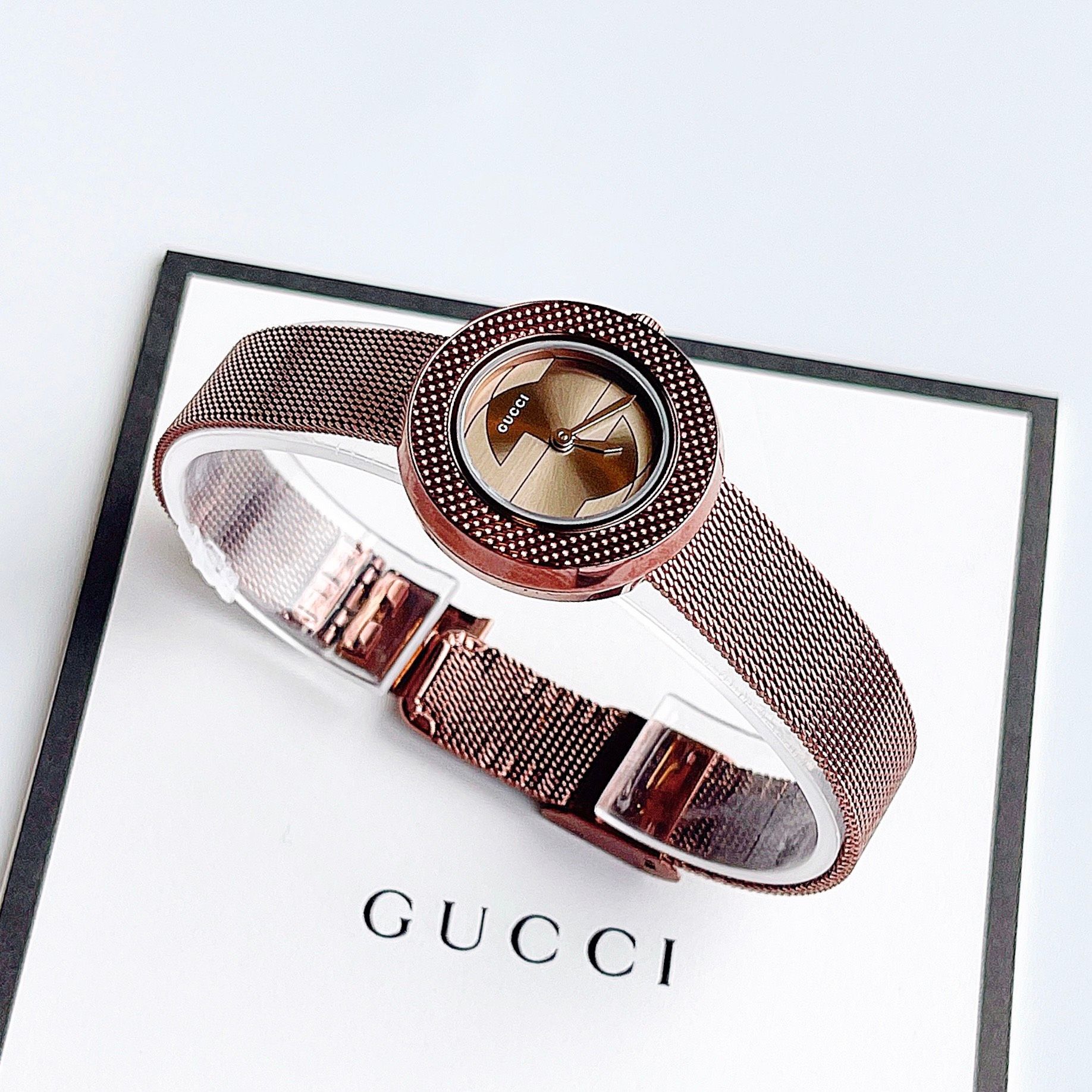 Gucci U-Play Collection Swiss Brown Watch 35mm YA129445 - Đồng Hồ Nữ –  PhongWatch