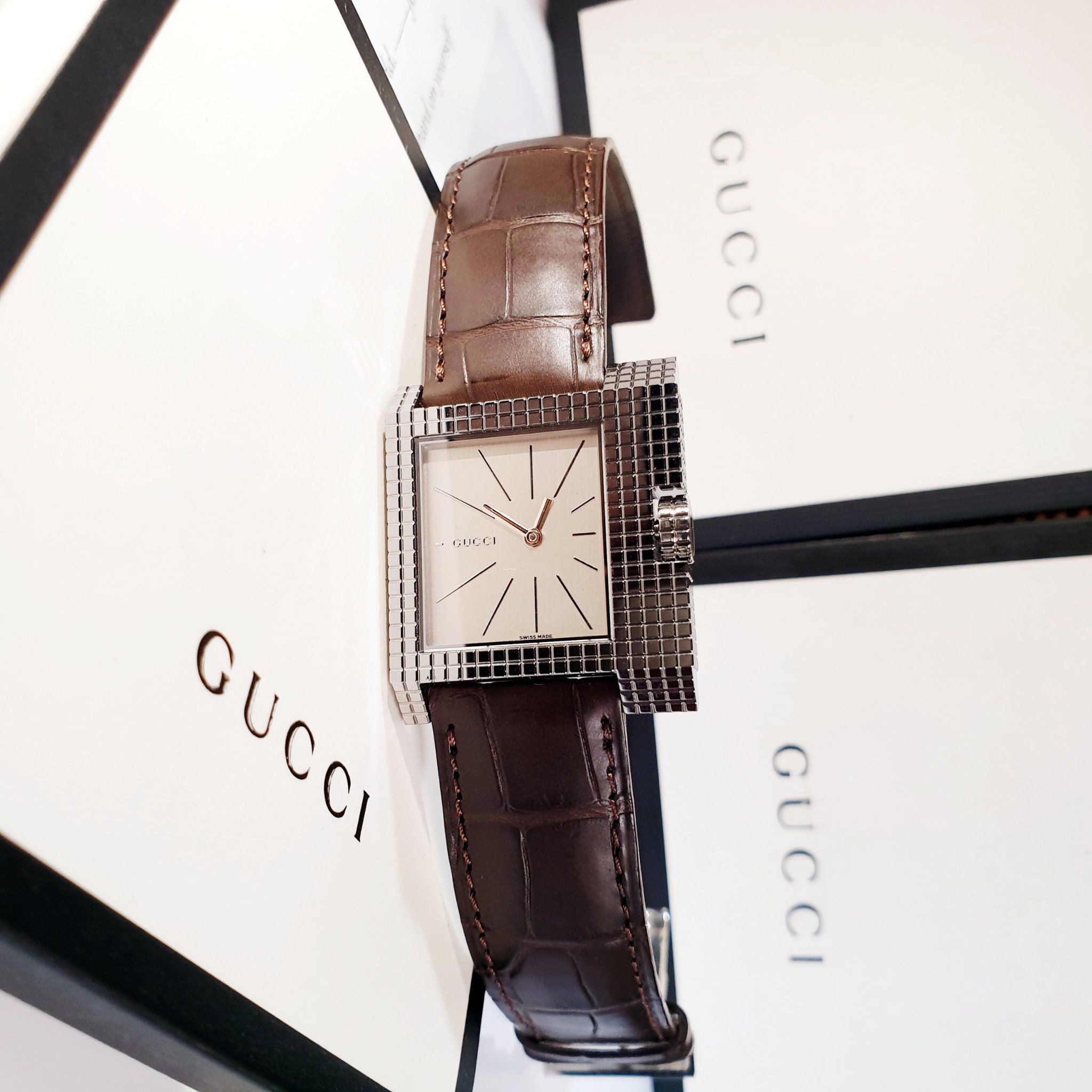 Gucci 7100M White Women's Watch - Đồng Hồ Nữ – PhongWatch