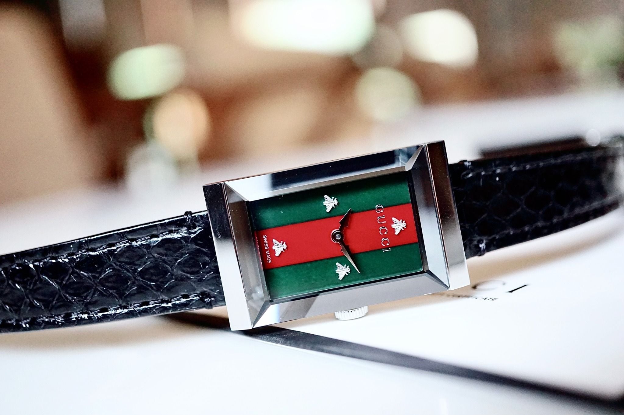 Gucci G-Frame Green and Red Mother of Pearl Dial YA147403 - ng H N ...