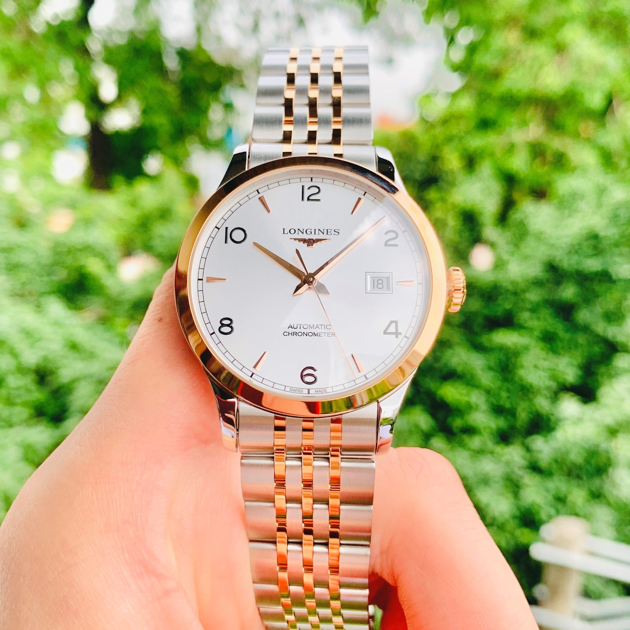 腕時計メンズ電池交換済みLONGINESロンジンConquesクォーツ銀ジャンク 腕時計メンズ電池交換済みLONGINESロンジンConquesクォーツ銀