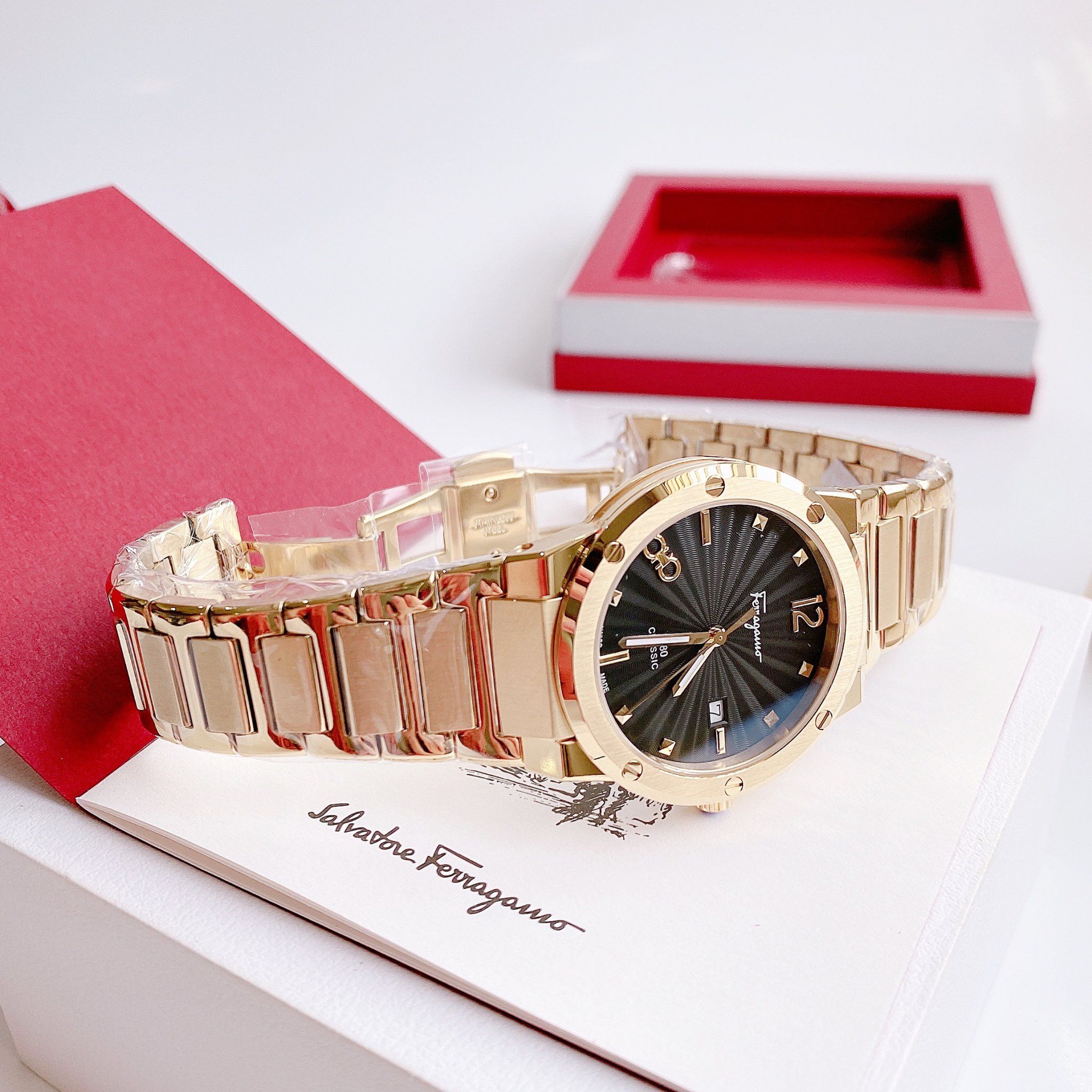 Salvatore Ferragamo F-80 Classic Bracelet Watch 38mm