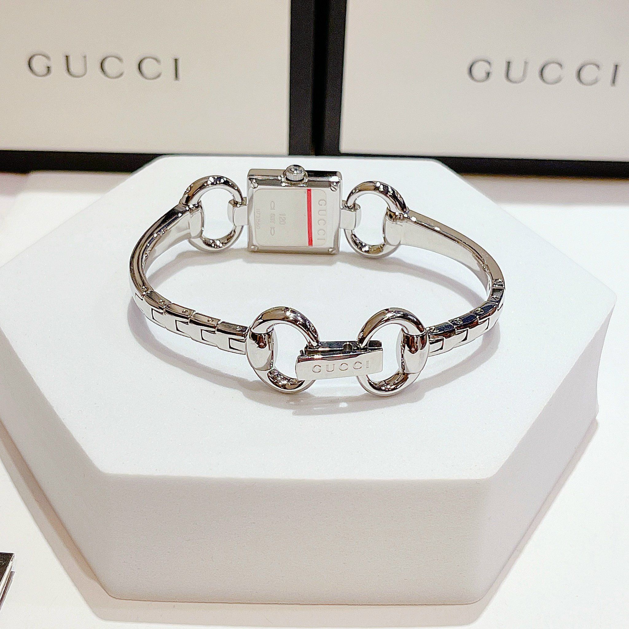 Gucci 120 Tornabuoni GG Black Dial Silver Tone YA120501 Gucci 120 Tornabuoni GG Black Dial Silver Tone YA120501