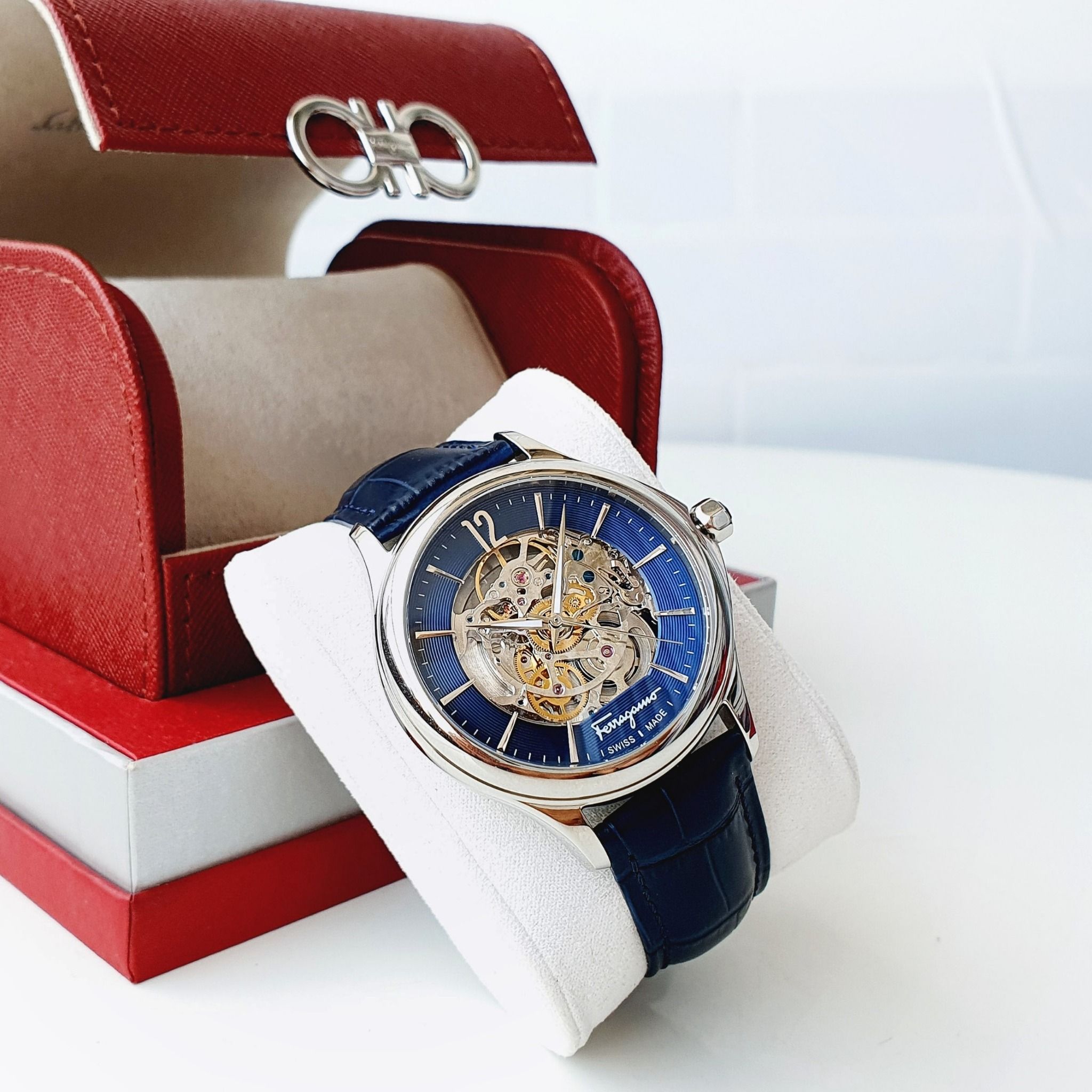 Salvatore Ferragamo FFX010017 SFFX00119 Skeleton Limited Edition PhongWatch