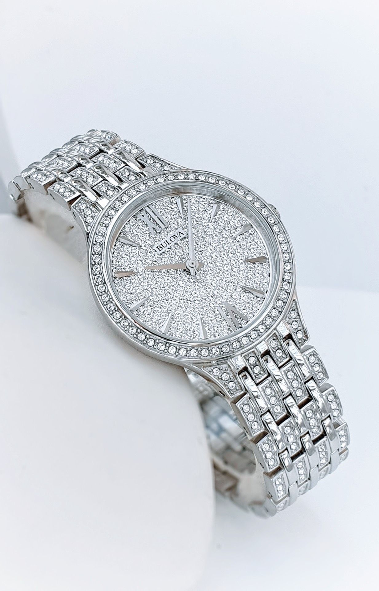 Bulova Quartz 96L243 ng H N Ch nh H ng Gi T t PhongWatch