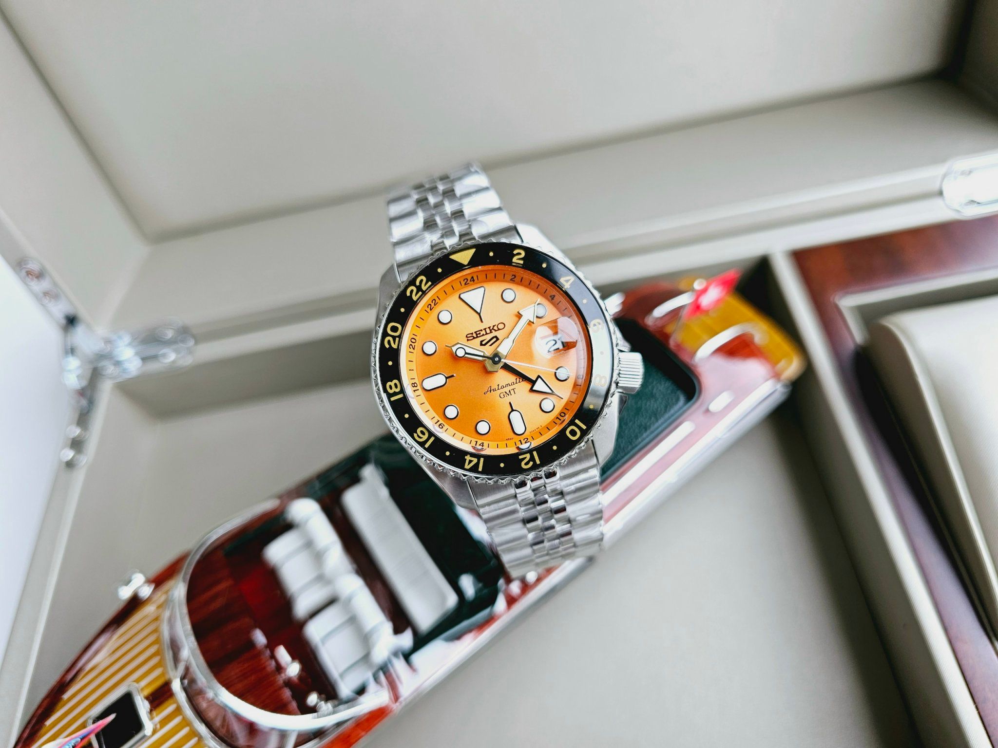 Seiko 5 Automatic GMT Watch SSK005K1 ( SSK005 ) - Đồng Hồ Nam – PhongWatch