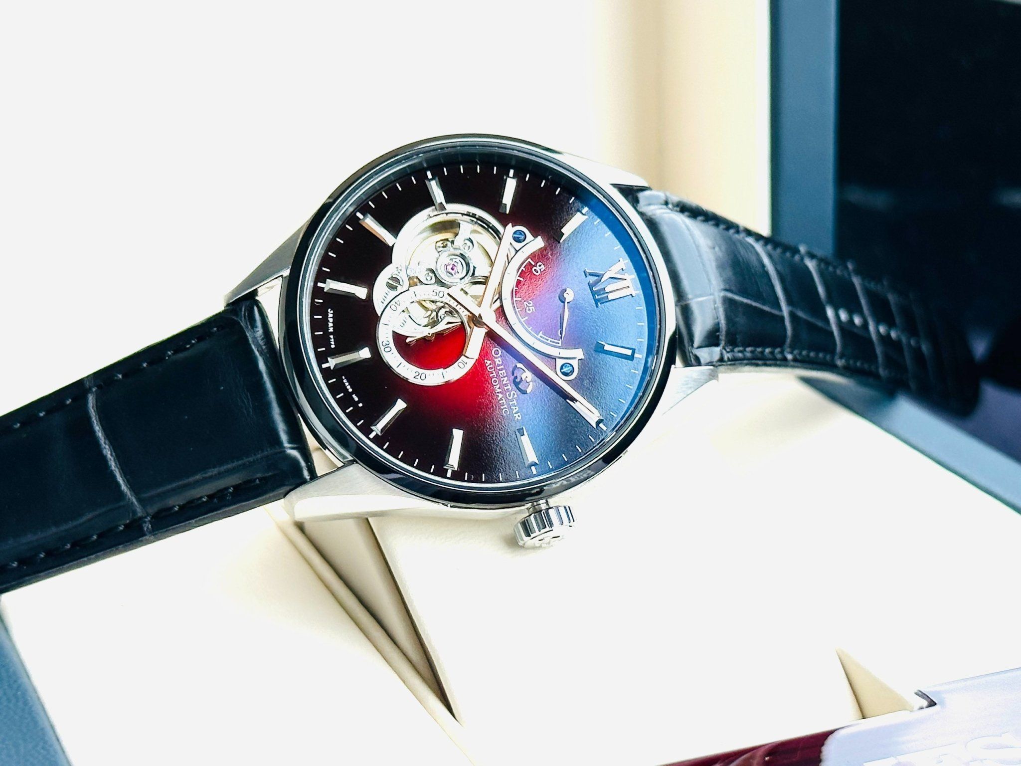 Orient Star Slim Skeleton Automatic RK-HJ0004R - Đồng Hồ Nam