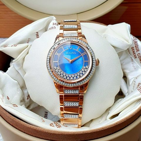 Bulova Quartz 98L247 ng H N PhongWatch