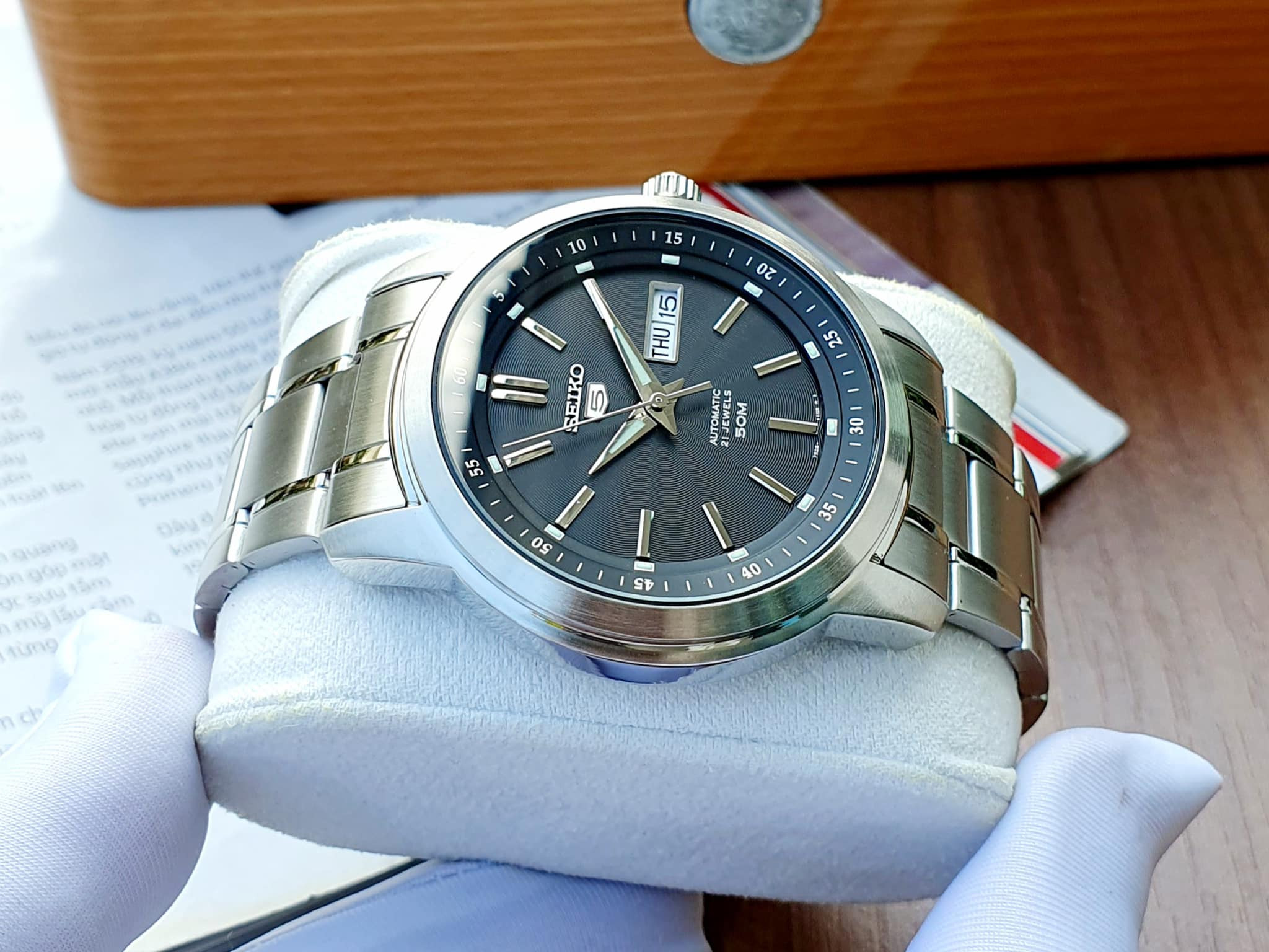 Seiko 5 SNKM87K1 SNKM87 ng H Nam Chinh Hang Gia T t PhongWatch