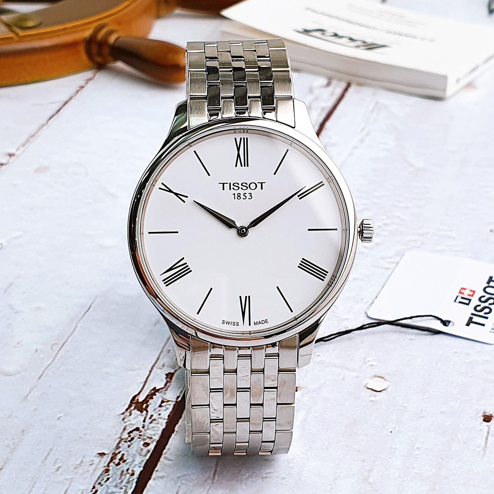 Orologio TISSOT donna TRADITION 5.5 Lady T063.209.11.038.00