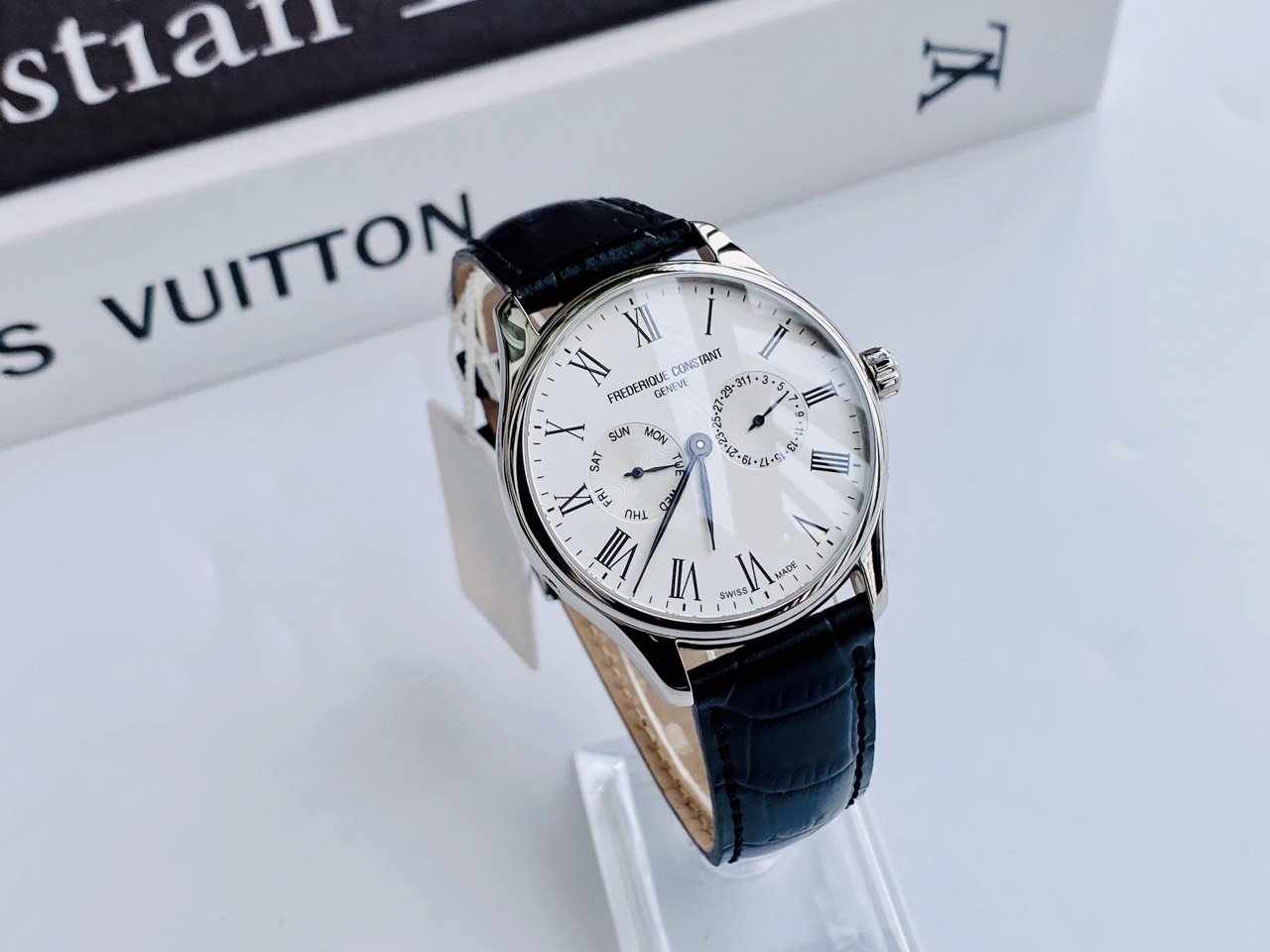 Frederique Constant Quartz FC 259WR5B6 ng H Nam Ch nh H ng Gi