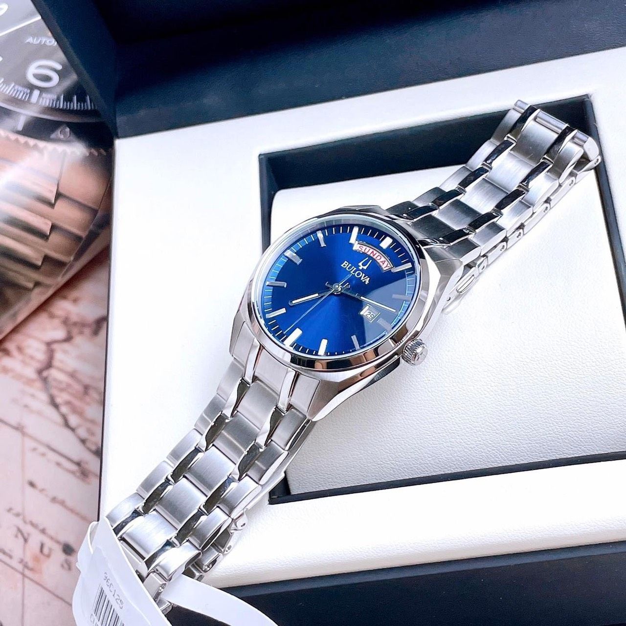 Bulova Quartz 96C125 ng H Nam PhongWatch