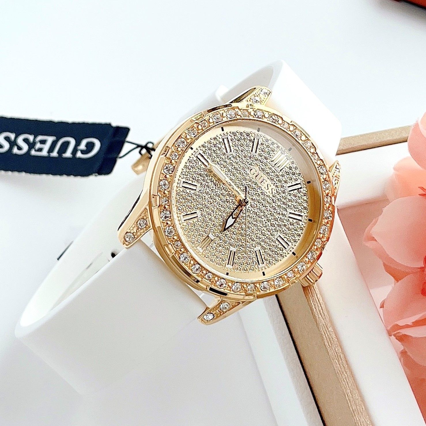 Guess Quartz W1053L2 Limelight Crystal White Dial ng H N